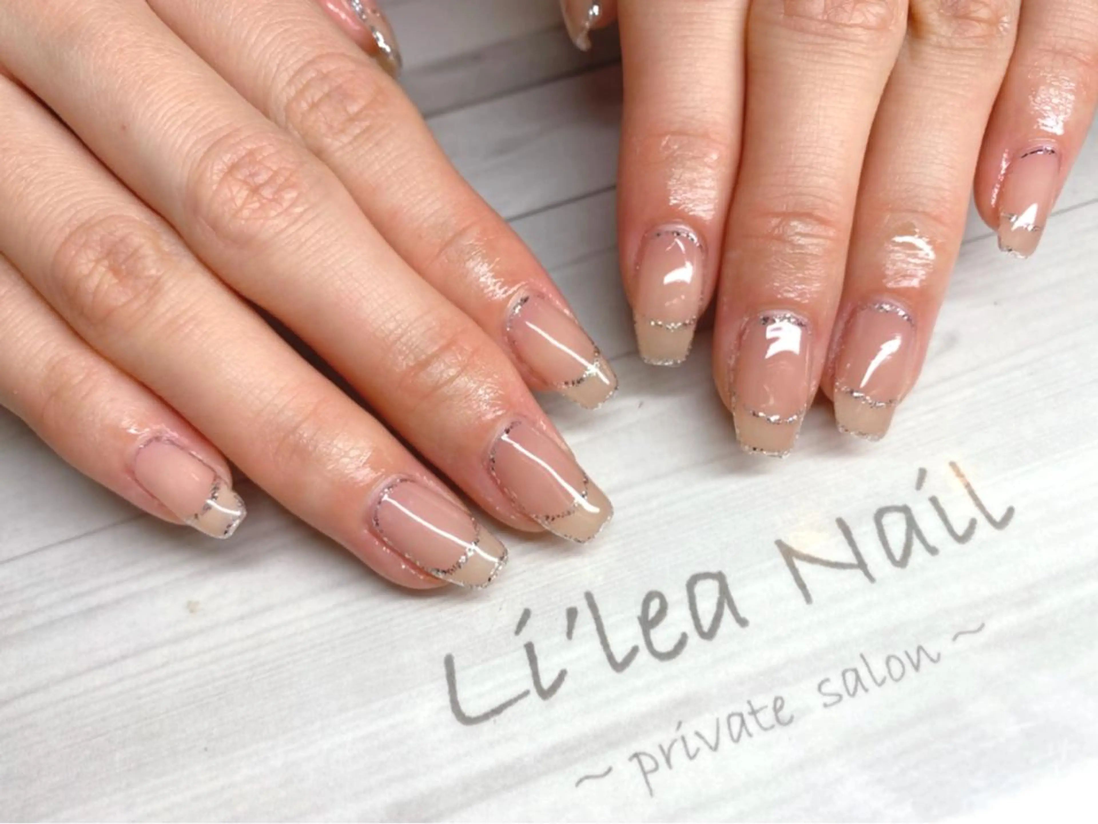 ネイル Li'leaNail AINAのネイルデザイン