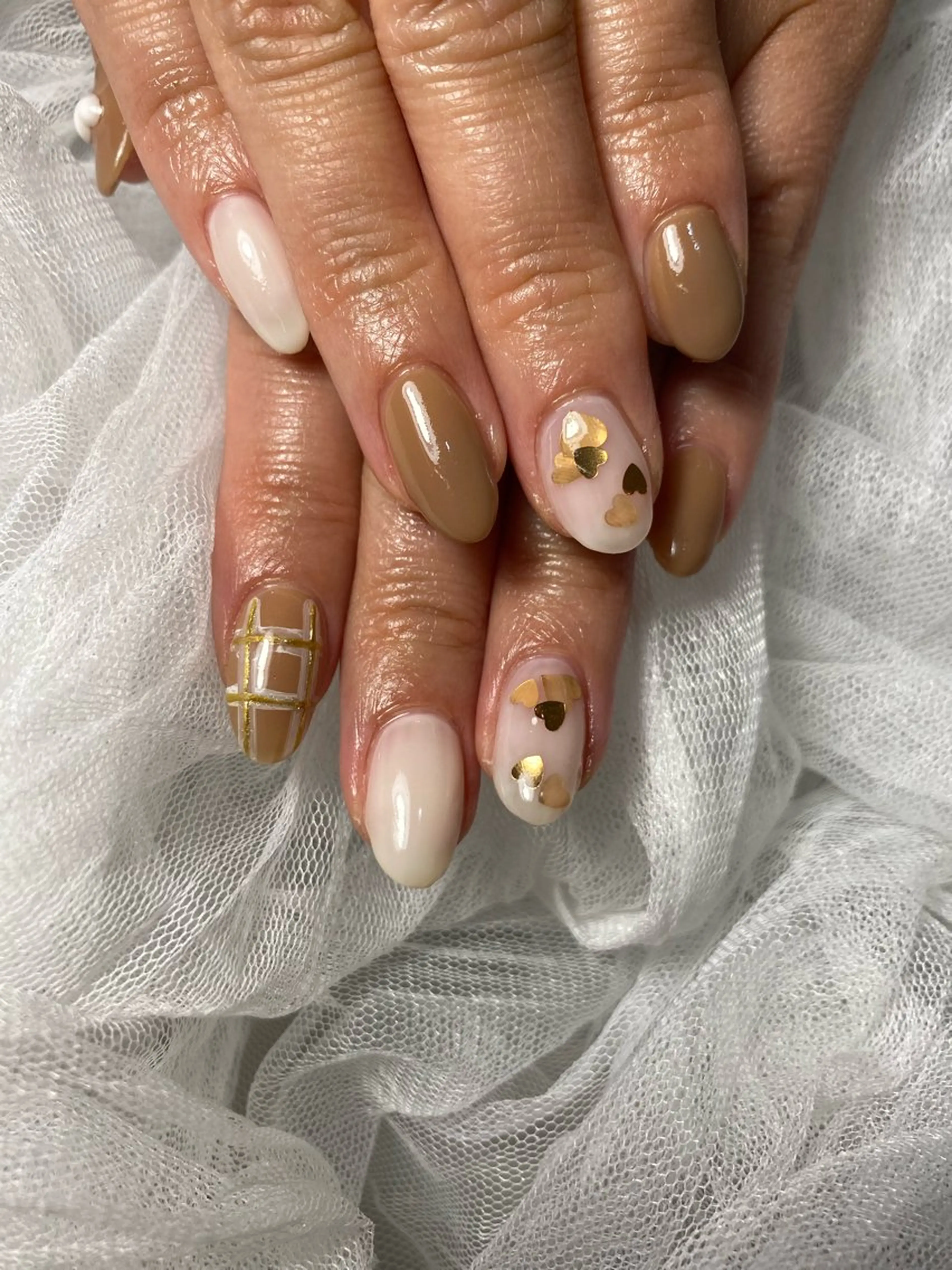 ネイル 赤色 ハンドネイル Ｌｉｔ所属・Ｌｉｔ .のネイルデザイン