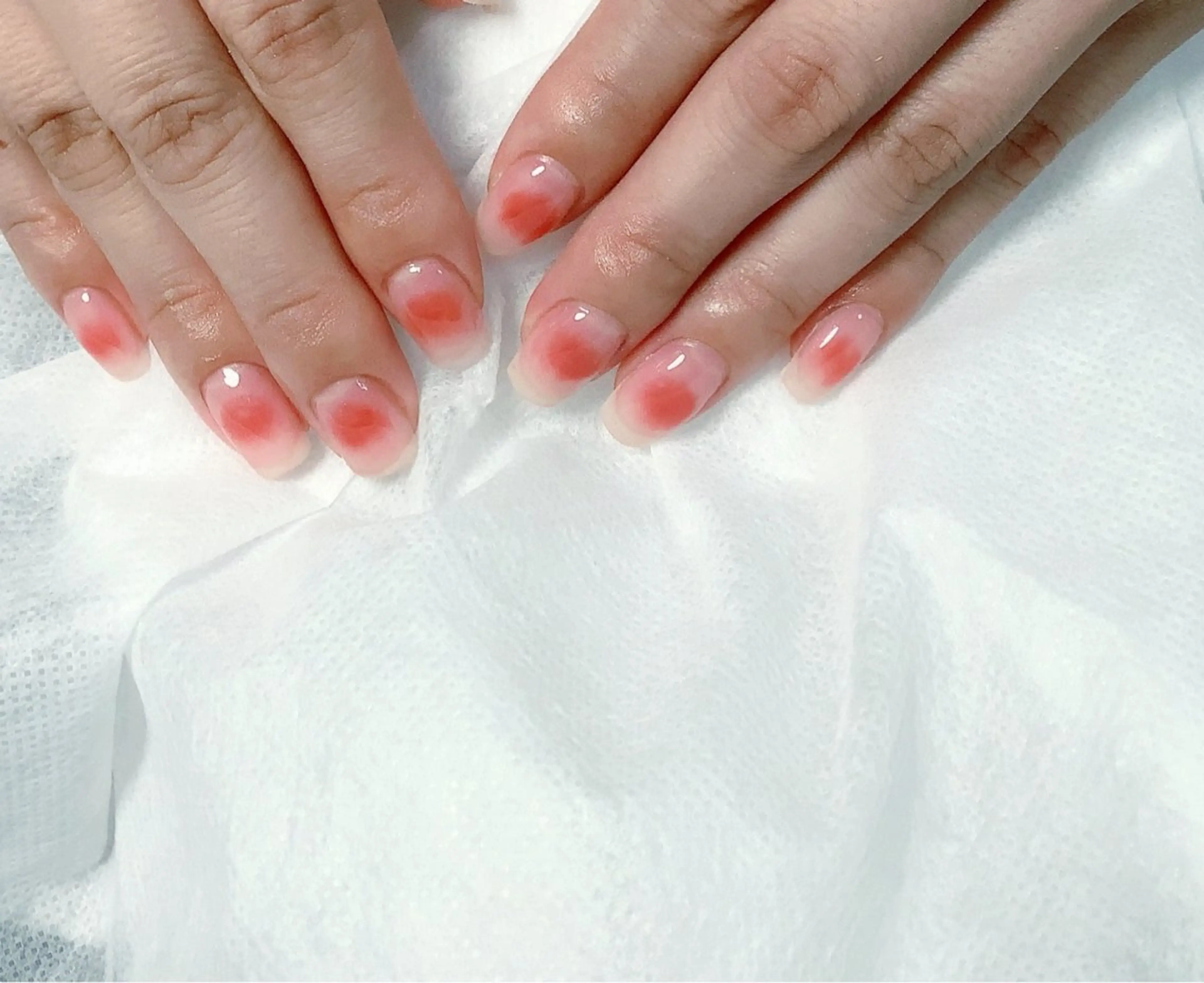 ネイル pink ladyサロン所属・べ にのネイルデザイン