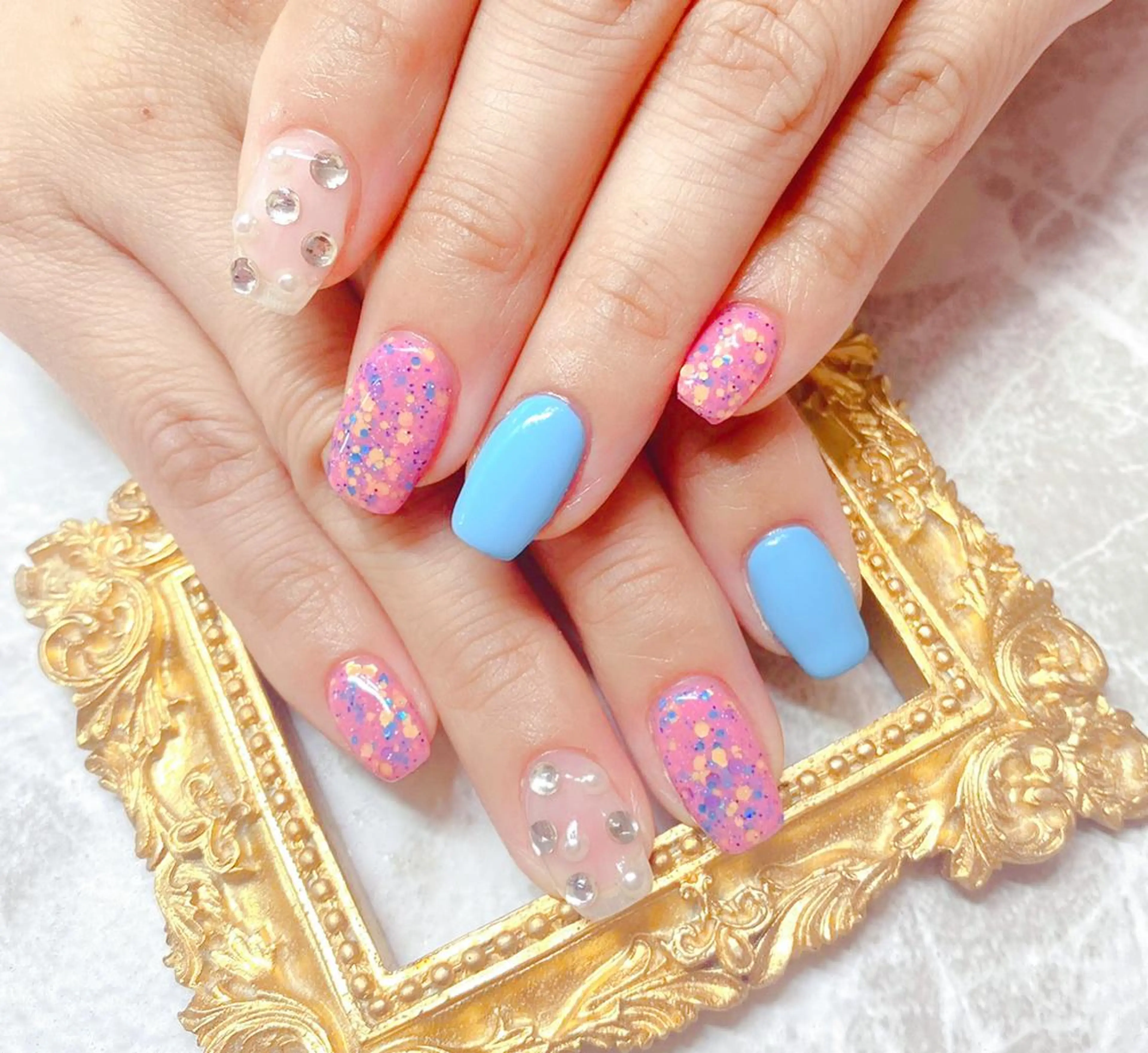 ネイル マジックミラー所属・マジック ミラーのネイルデザイン