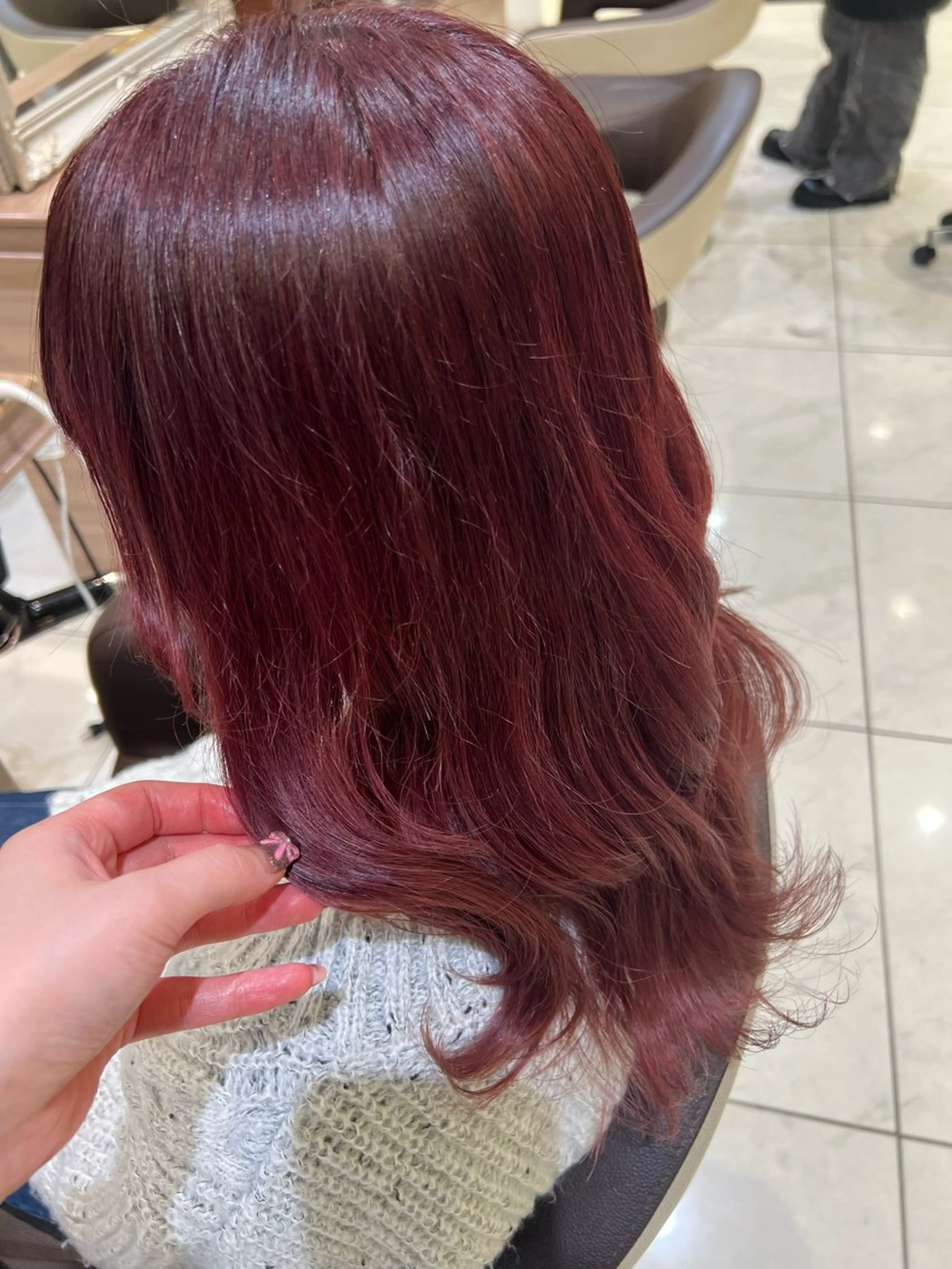 セミロング 🩰似合わせ艶カラー Kirara🐩🎀のヘアスタイル