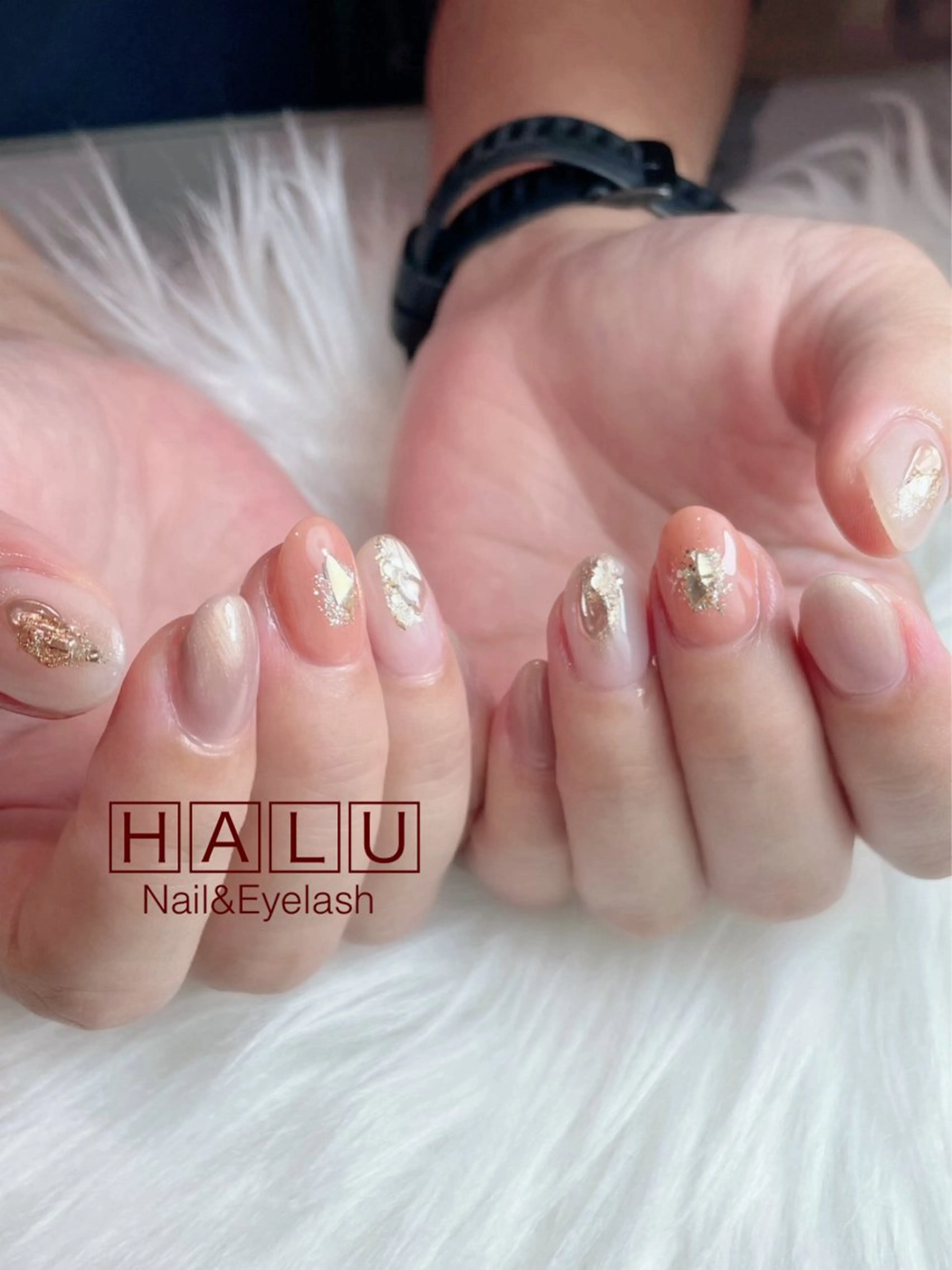 ネイル ゴールド ミラーネイル HALU ハルのネイルデザイン