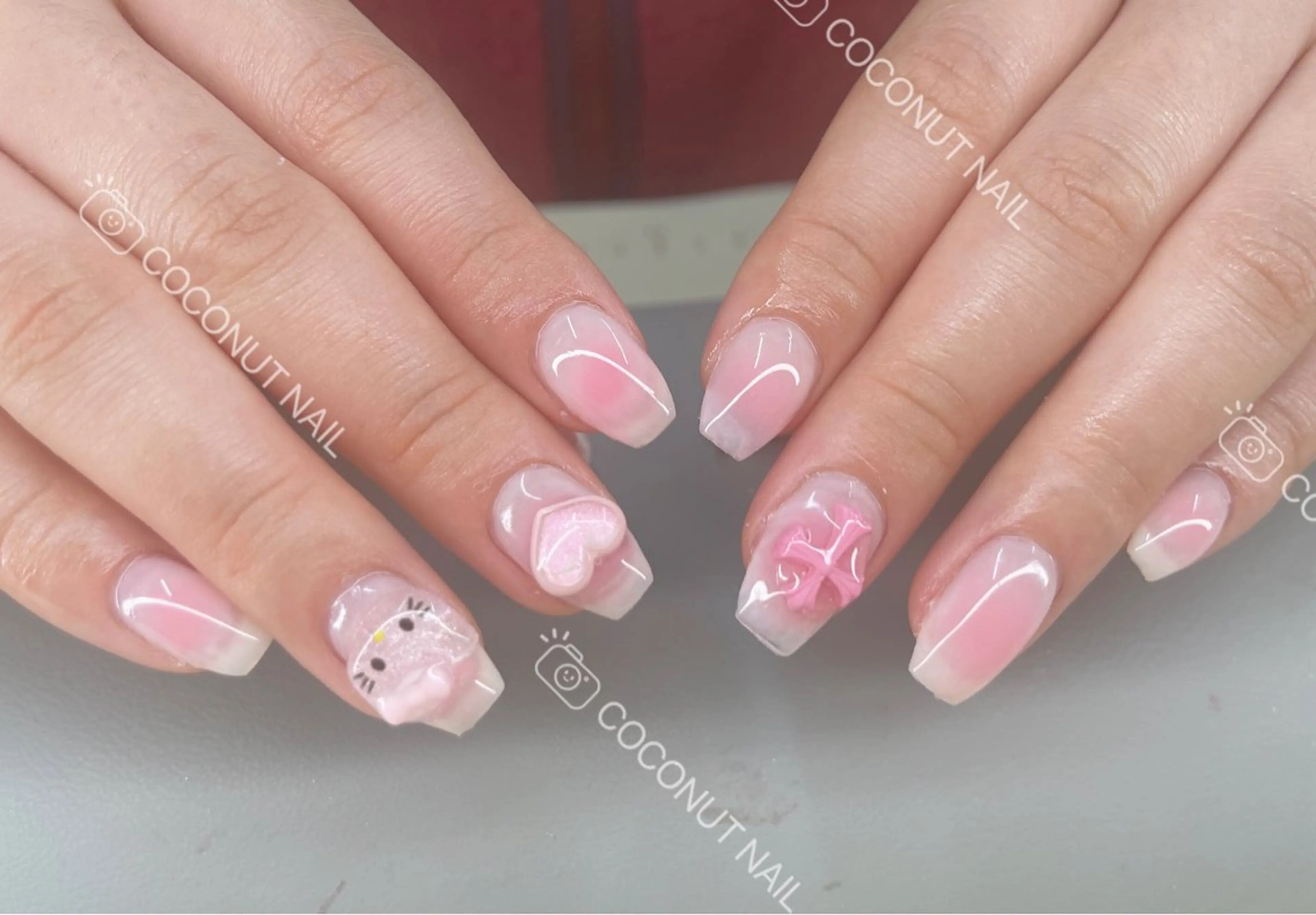 ネイル ハンドネイル 神田 ココナッツのネイルデザイン