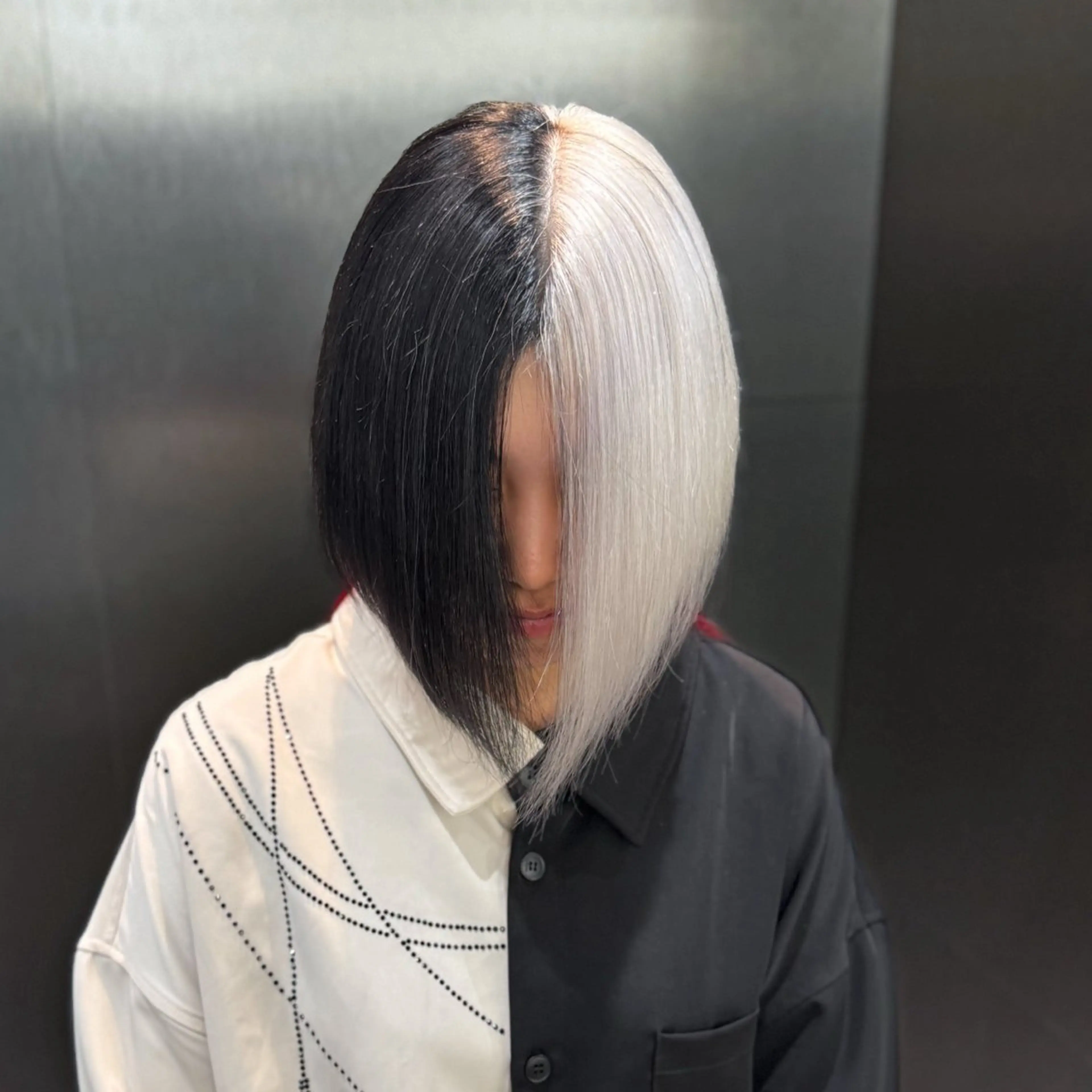 ショート カラー ヘアカラー ハイトーン/デザイン カラー／悠斗のヘアスタイル