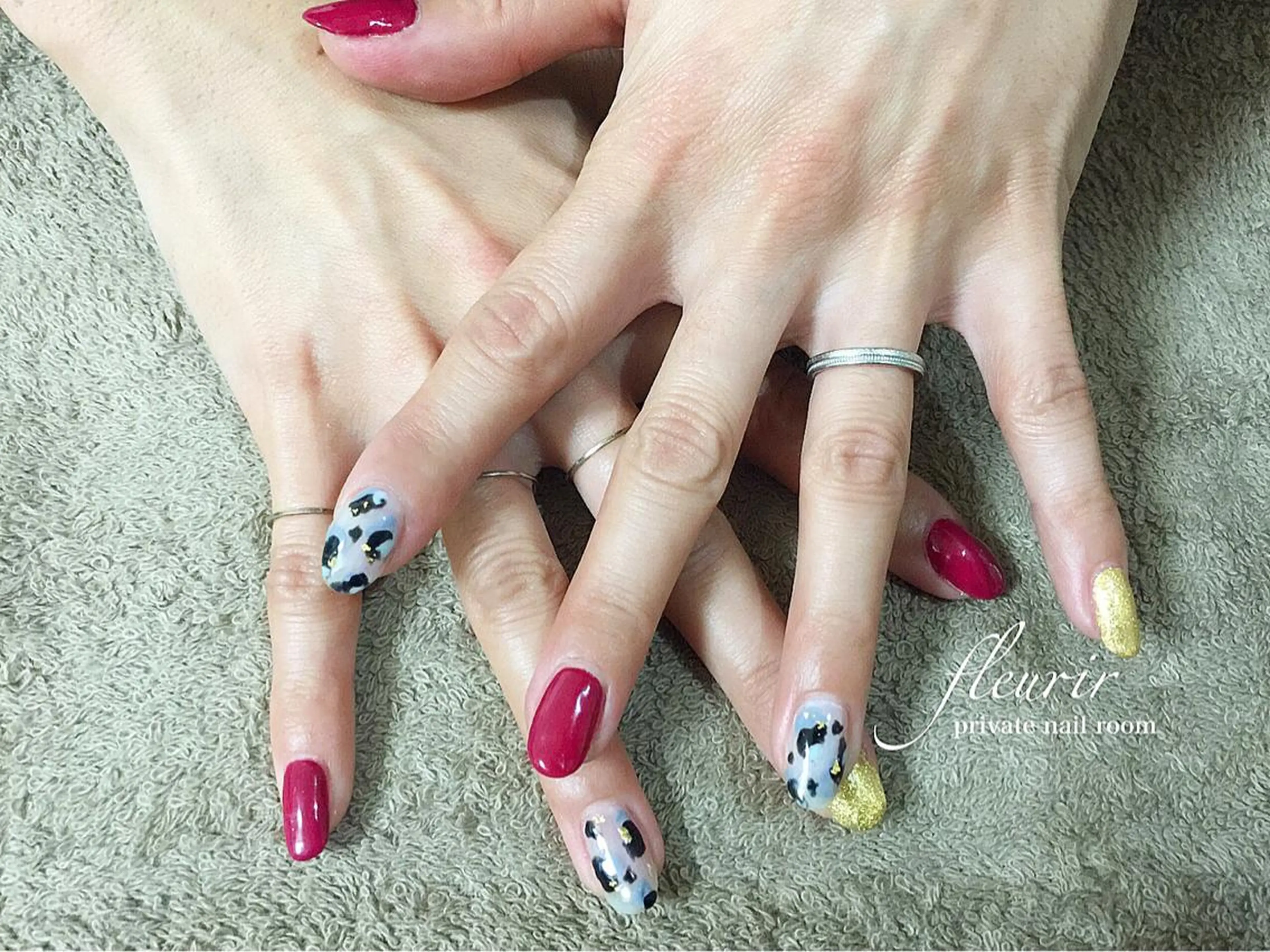 ネイル アニマル柄 ボルドー フレンチネイル ゴールド ニュアンスネイル フルリール 【プライベートサロンのネイルデザイン