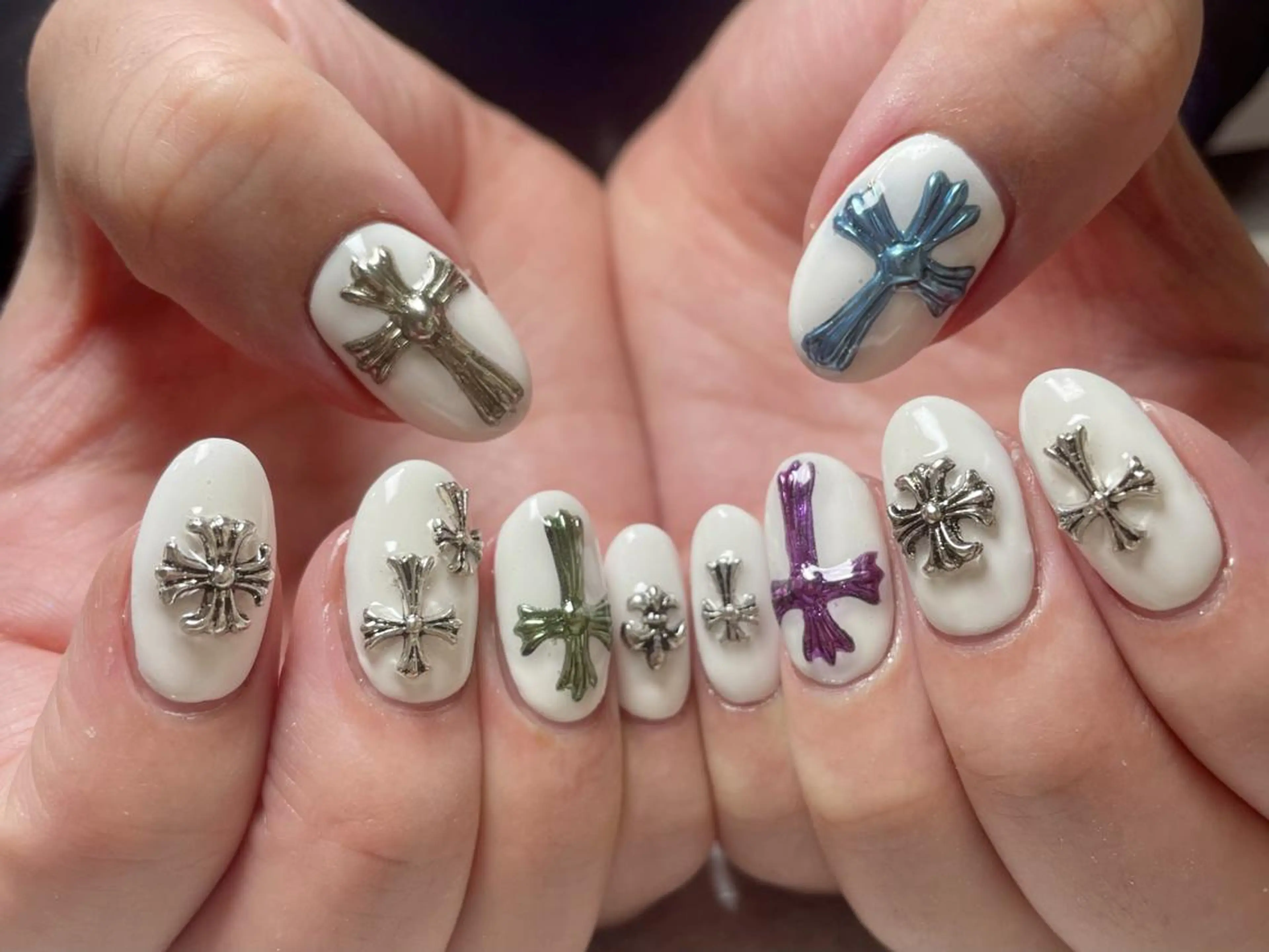 ネイル elu hのネイルデザイン