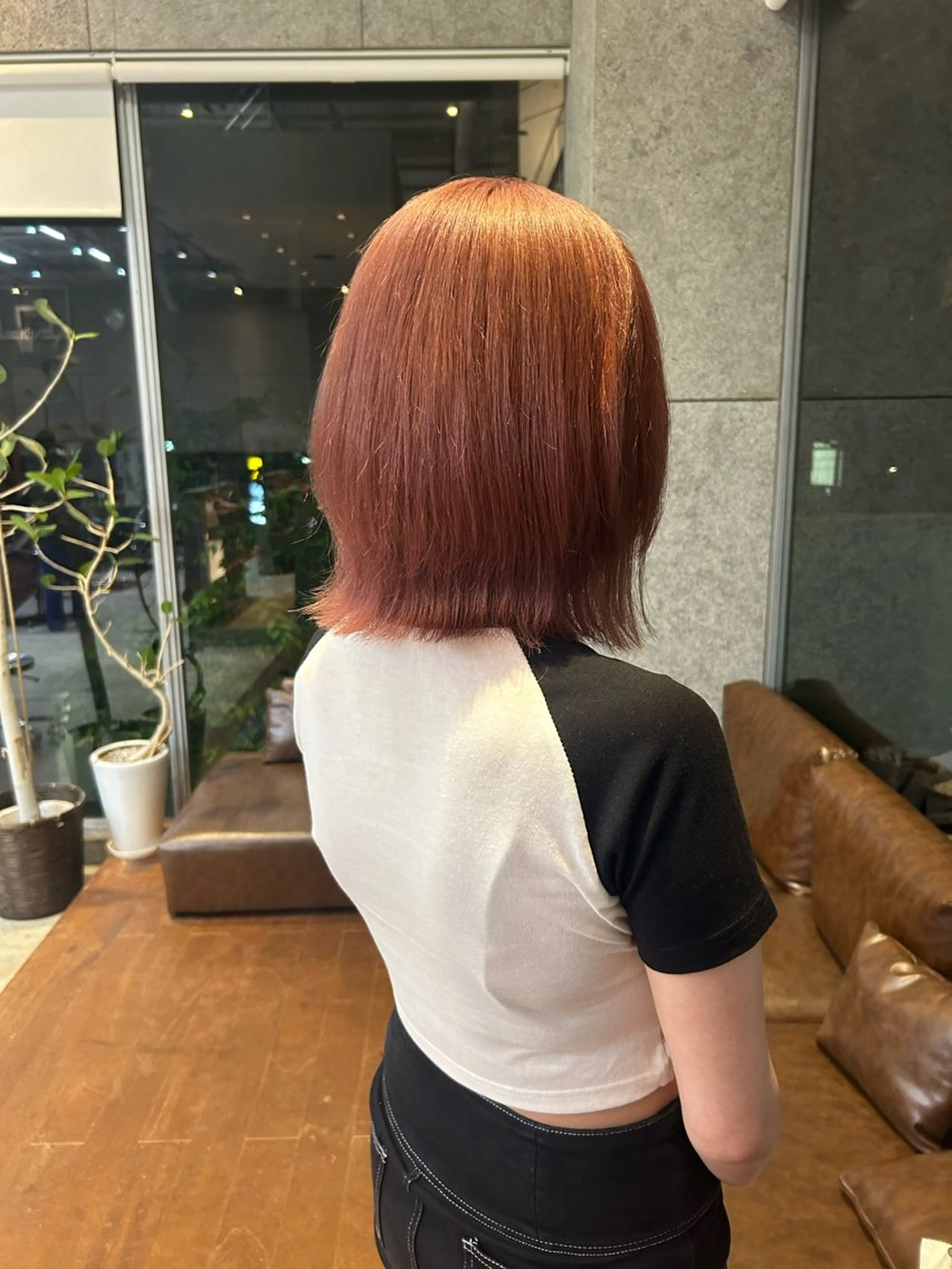 ミディアム カラー ベージュカラー ピンクカラー ピンクベージュ ウルフカット 🎀艶ハイトーン特化 セナ🎀のヘアスタイル