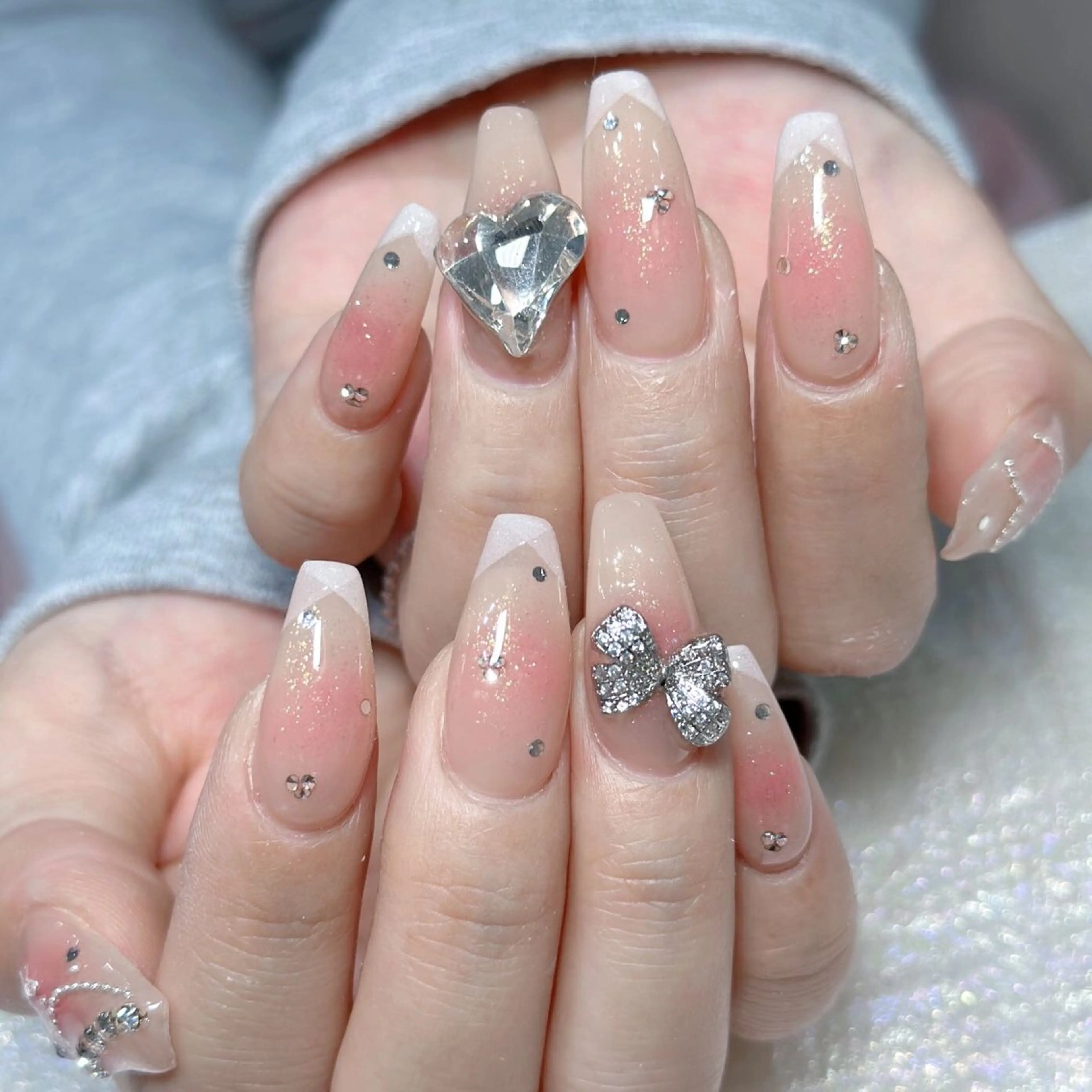 ネイル ハンドネイル Queens ゲンのネイルデザイン