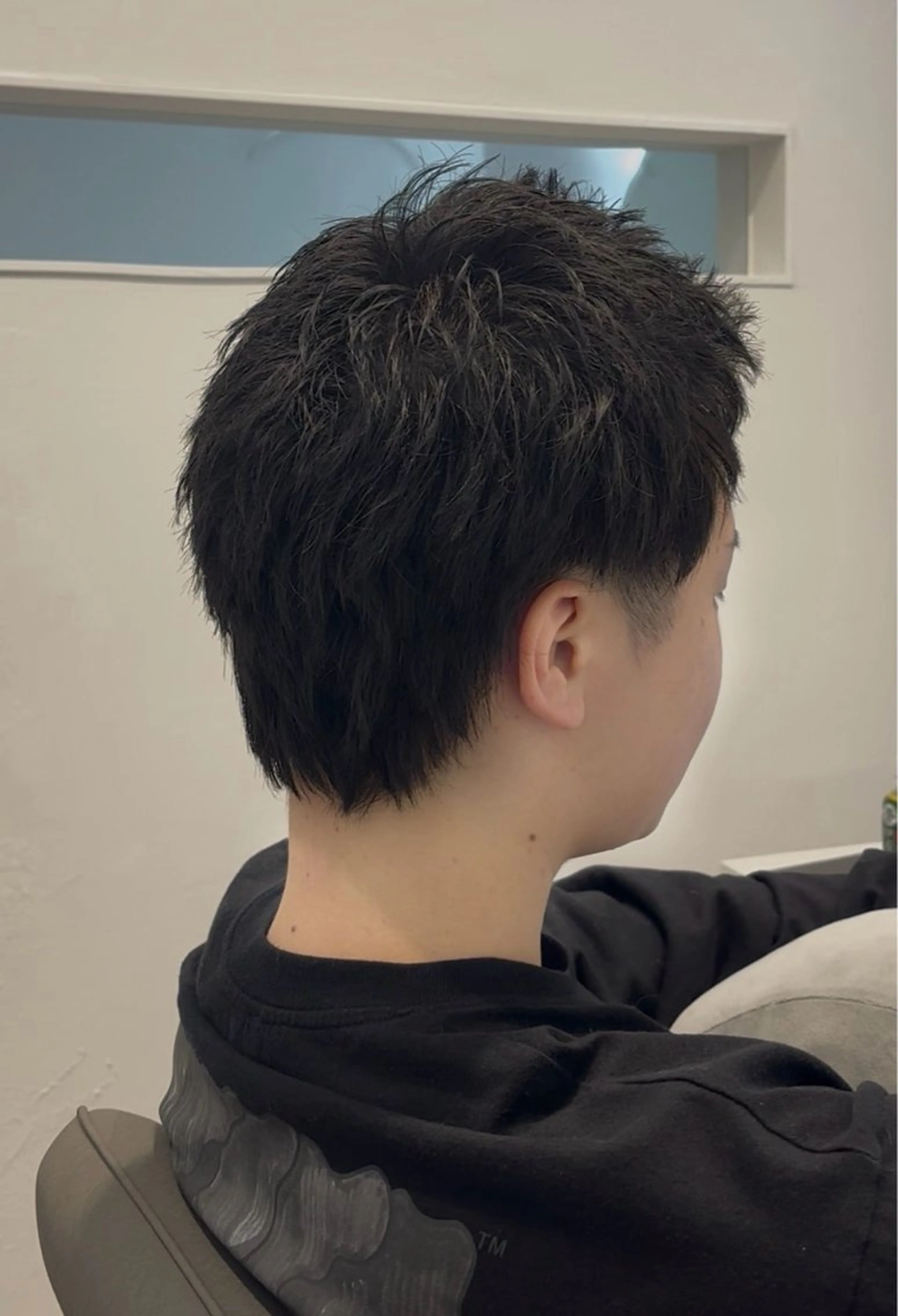 メンズ COL MANO所属・宇野 竜生のヘアスタイル