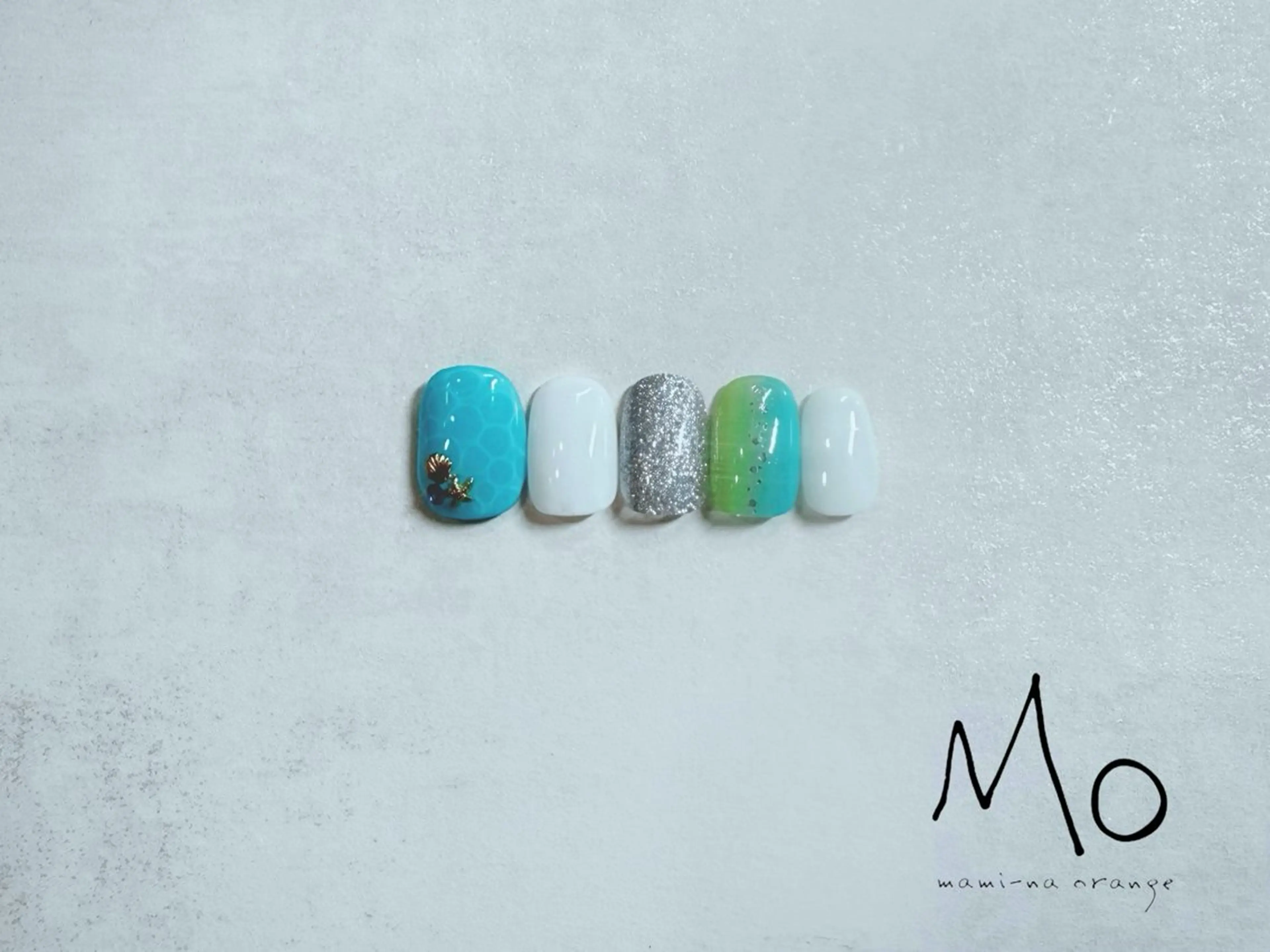 ネイル マミーナオレンジ船橋店所属・マミーナオレンジ 須田のネイルデザイン