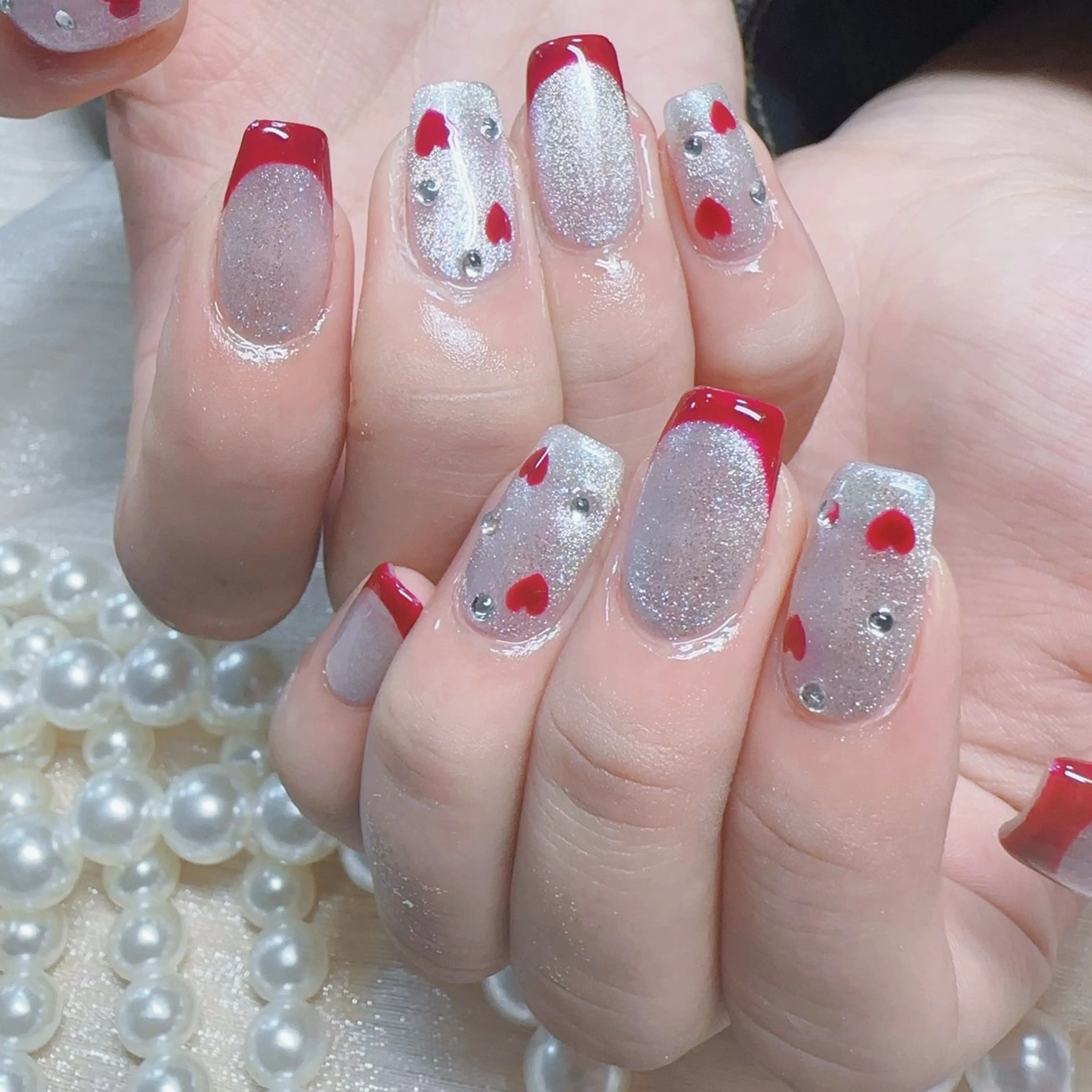 ネイル フレンチネイル ハート マグネットネイル ハンドネイル MO MO🐻のネイルデザイン