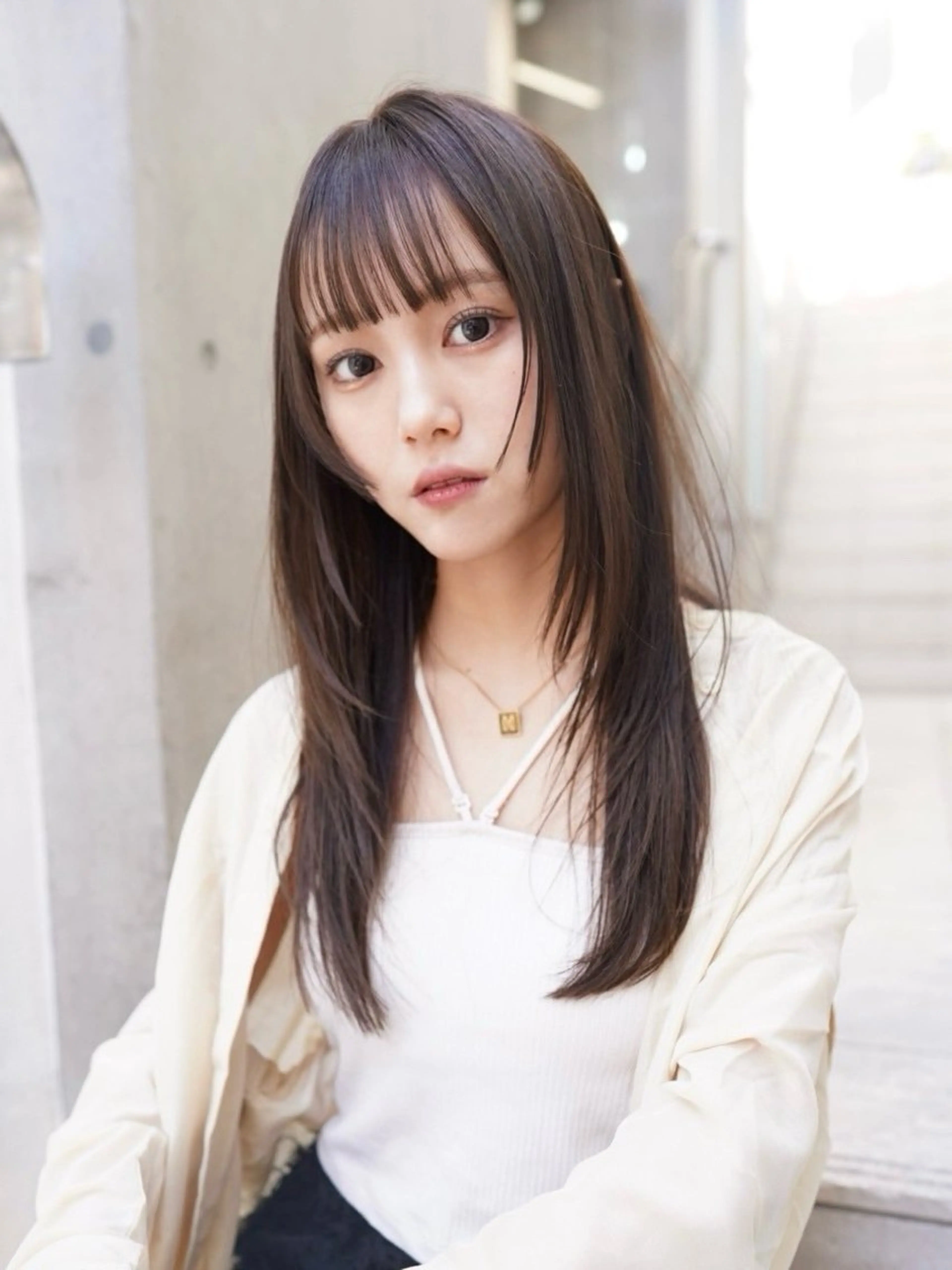 ロング センターパート /ニュアンスパーマのヘアスタイル