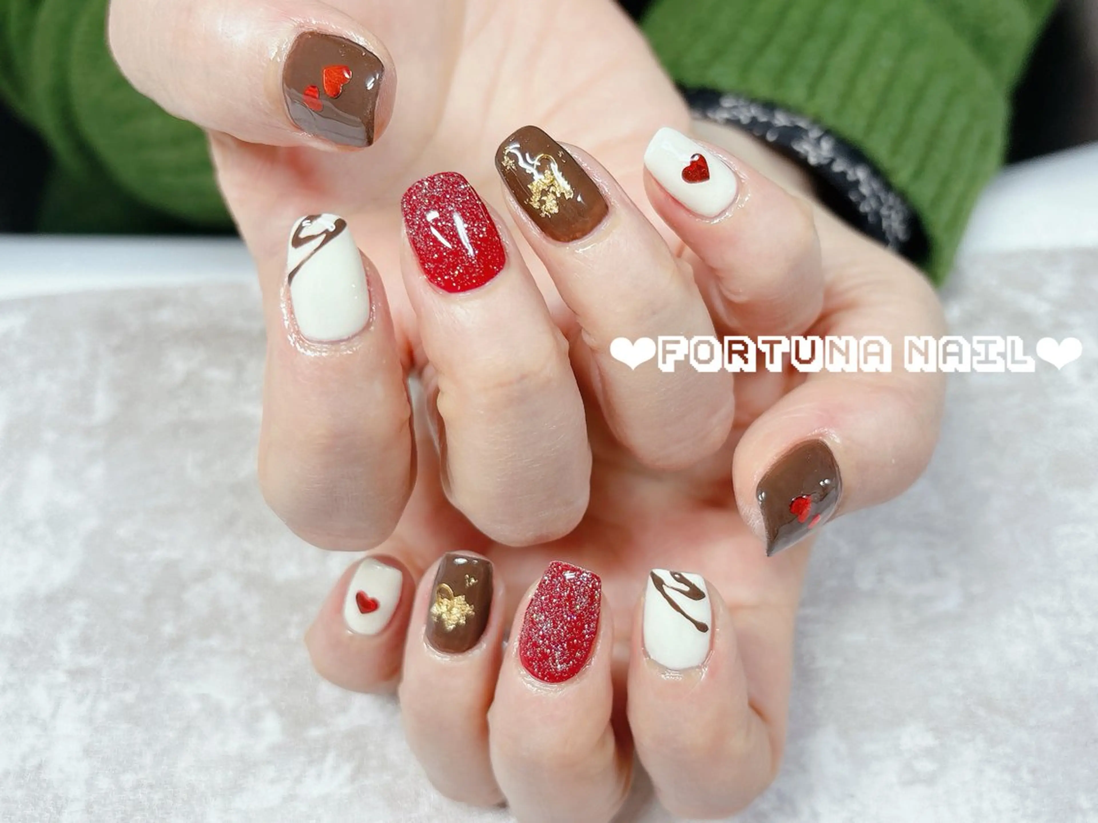 ネイル バレンタイン Nail •Head スパFortunaのネイルデザイン