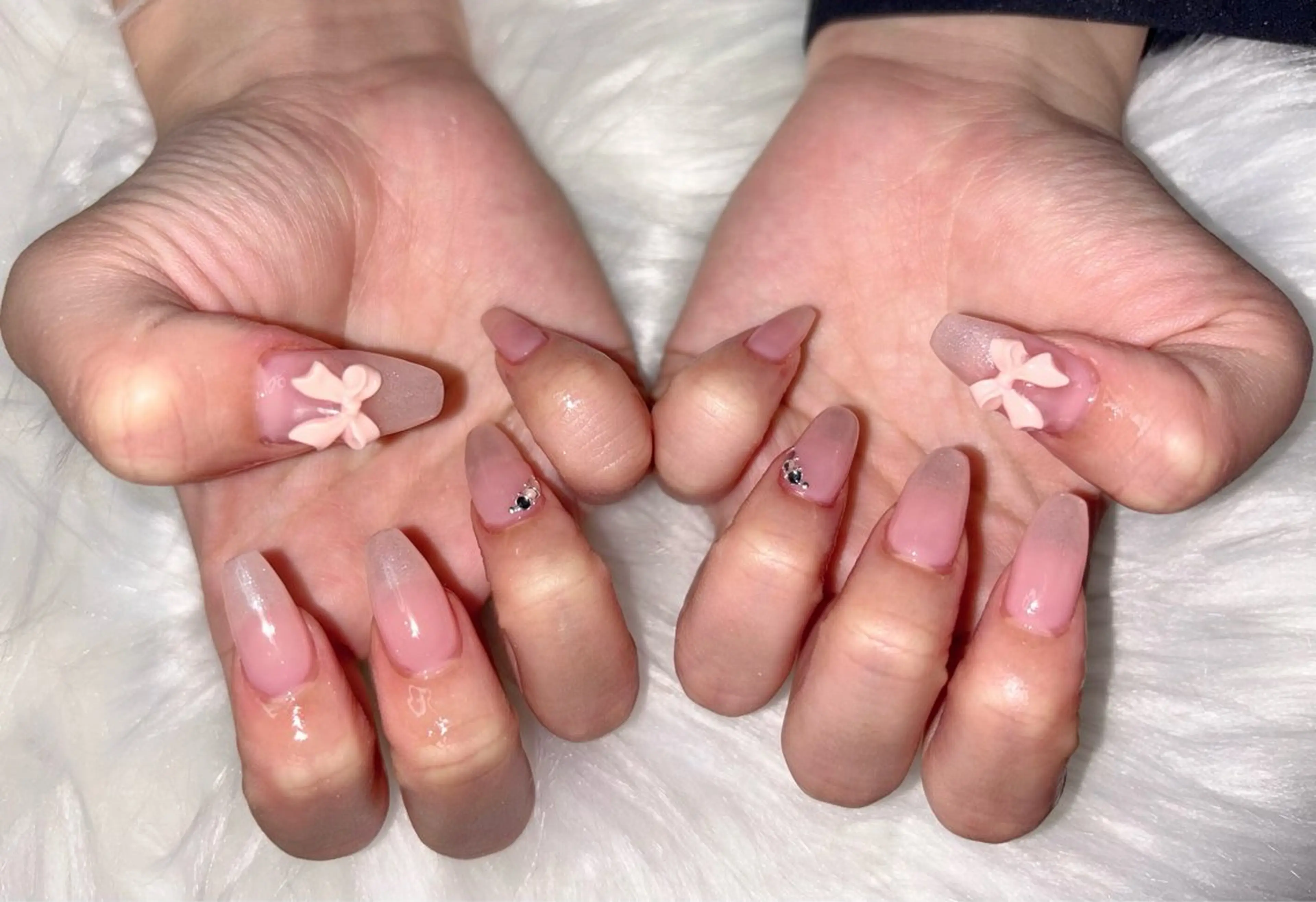 ネイル ジェルネイル グラデーション オフィスネイル ピンク リボン ハンドネイル M Hのその他イメージ