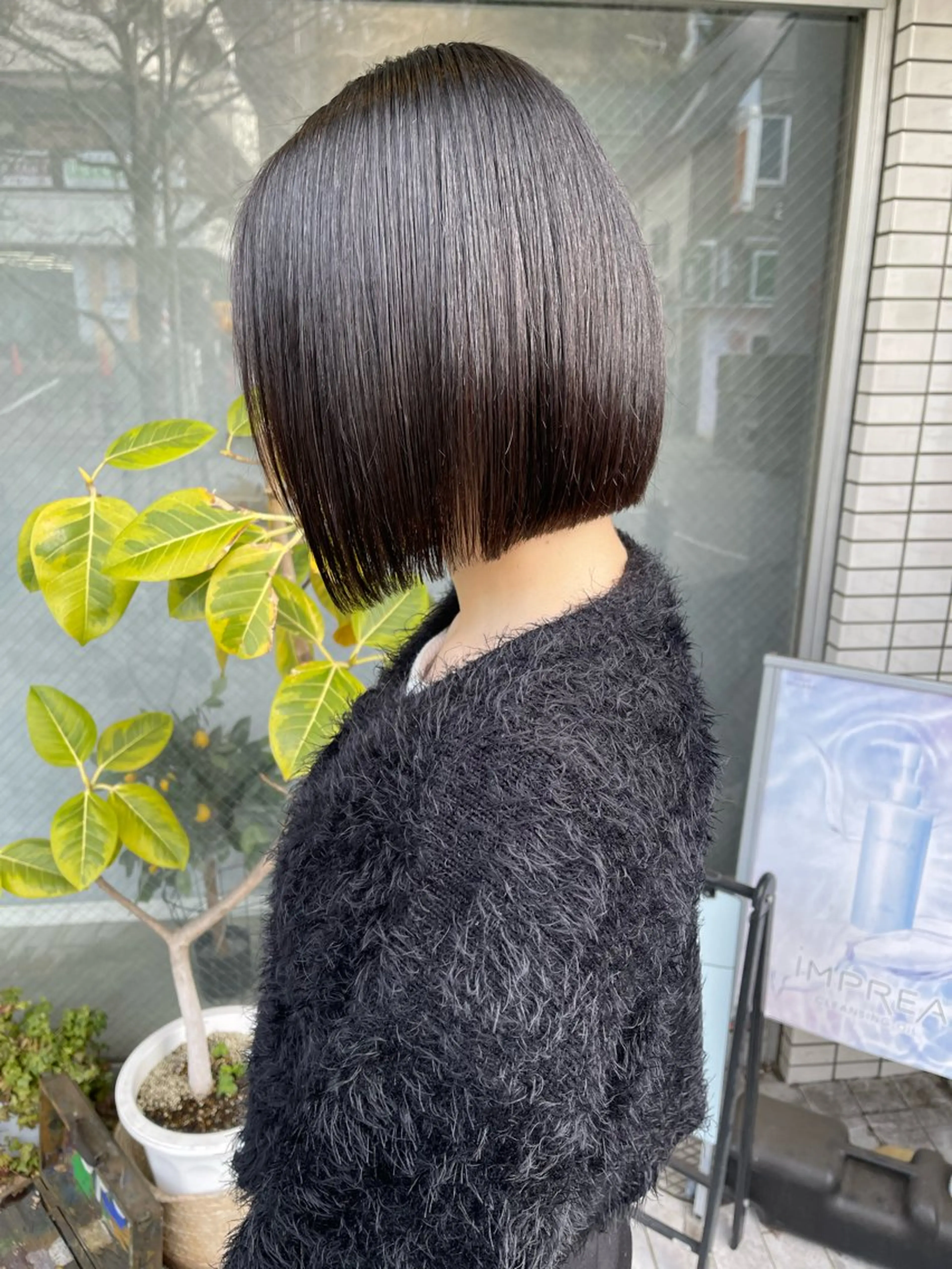 ショート カット StellA所属・アートディレクター ワダヒサノリのヘアスタイル