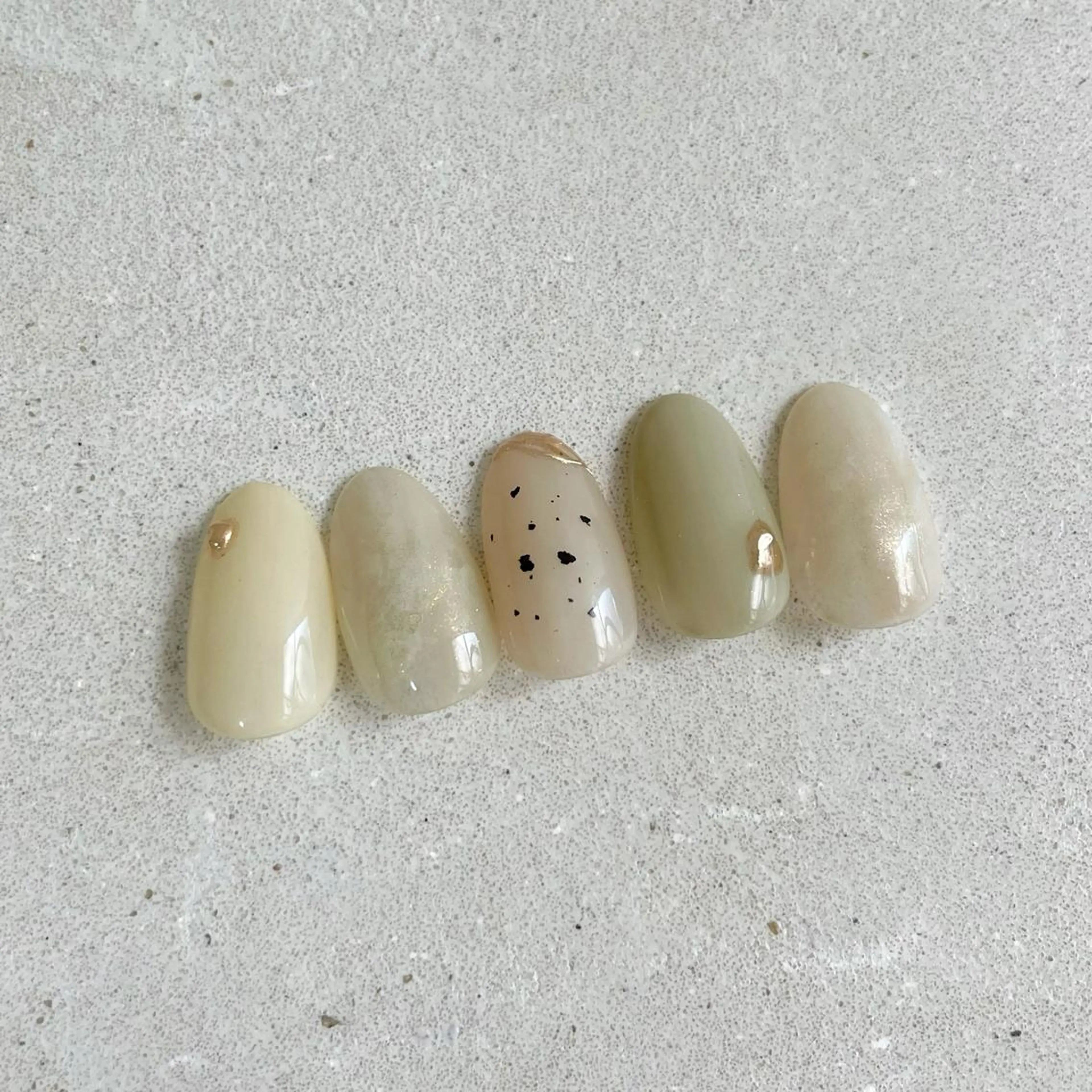 ネイル ハンドネイル reika .のネイルデザイン