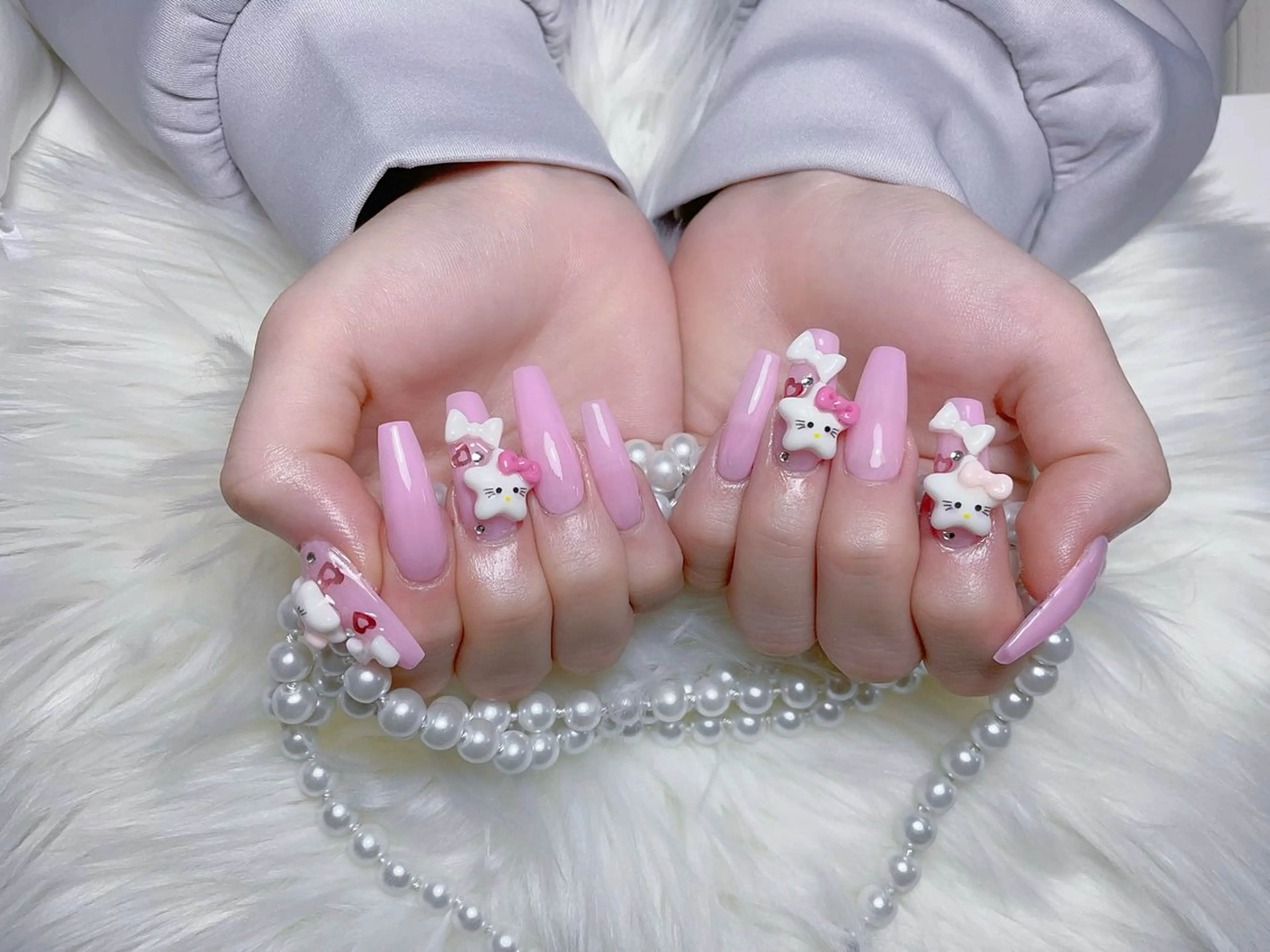 ネイル R's  Nail所属・LI KOのネイルデザイン