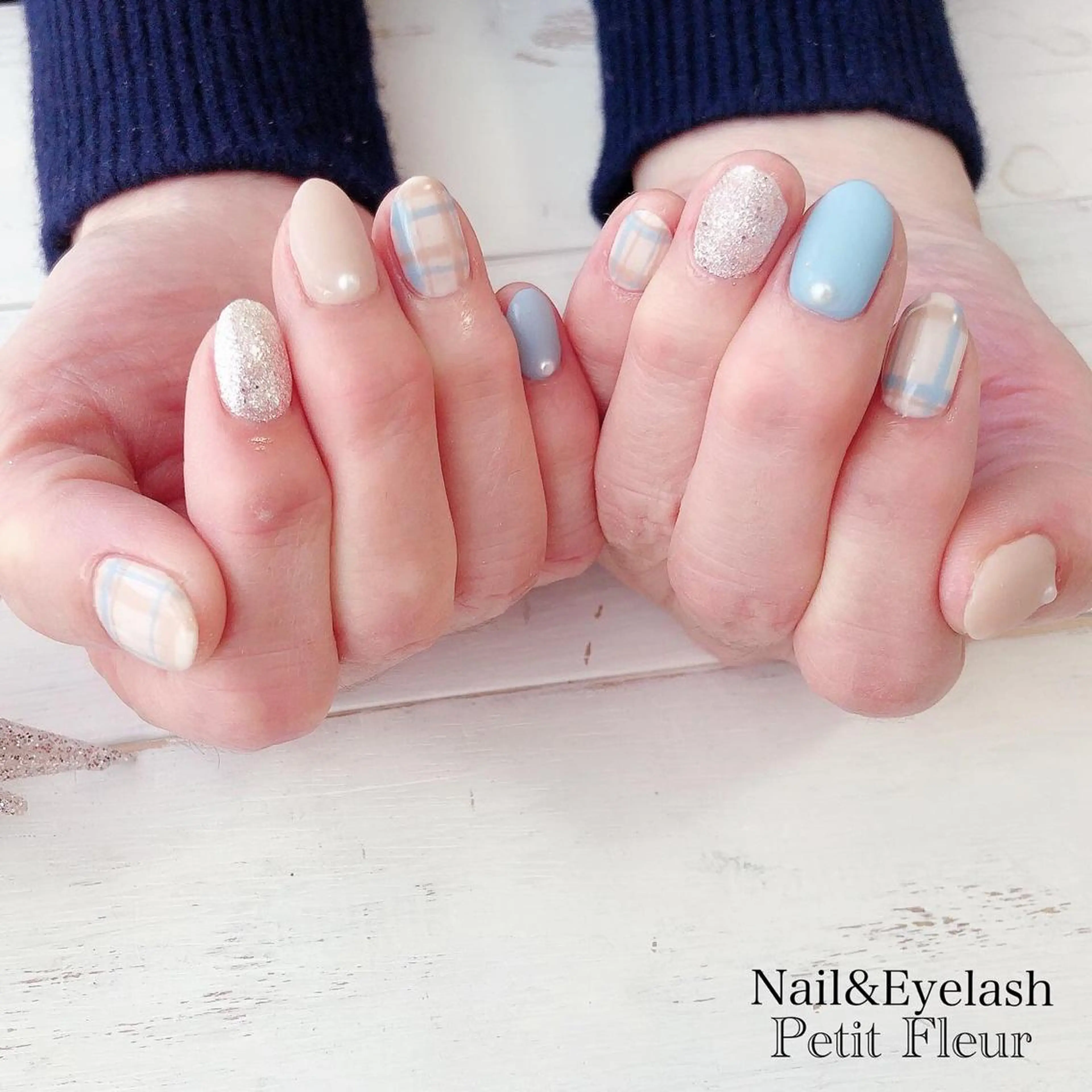 ネイル Petit Fleur所属・青柳 亜梨奈のマツエク・マツパデザイン