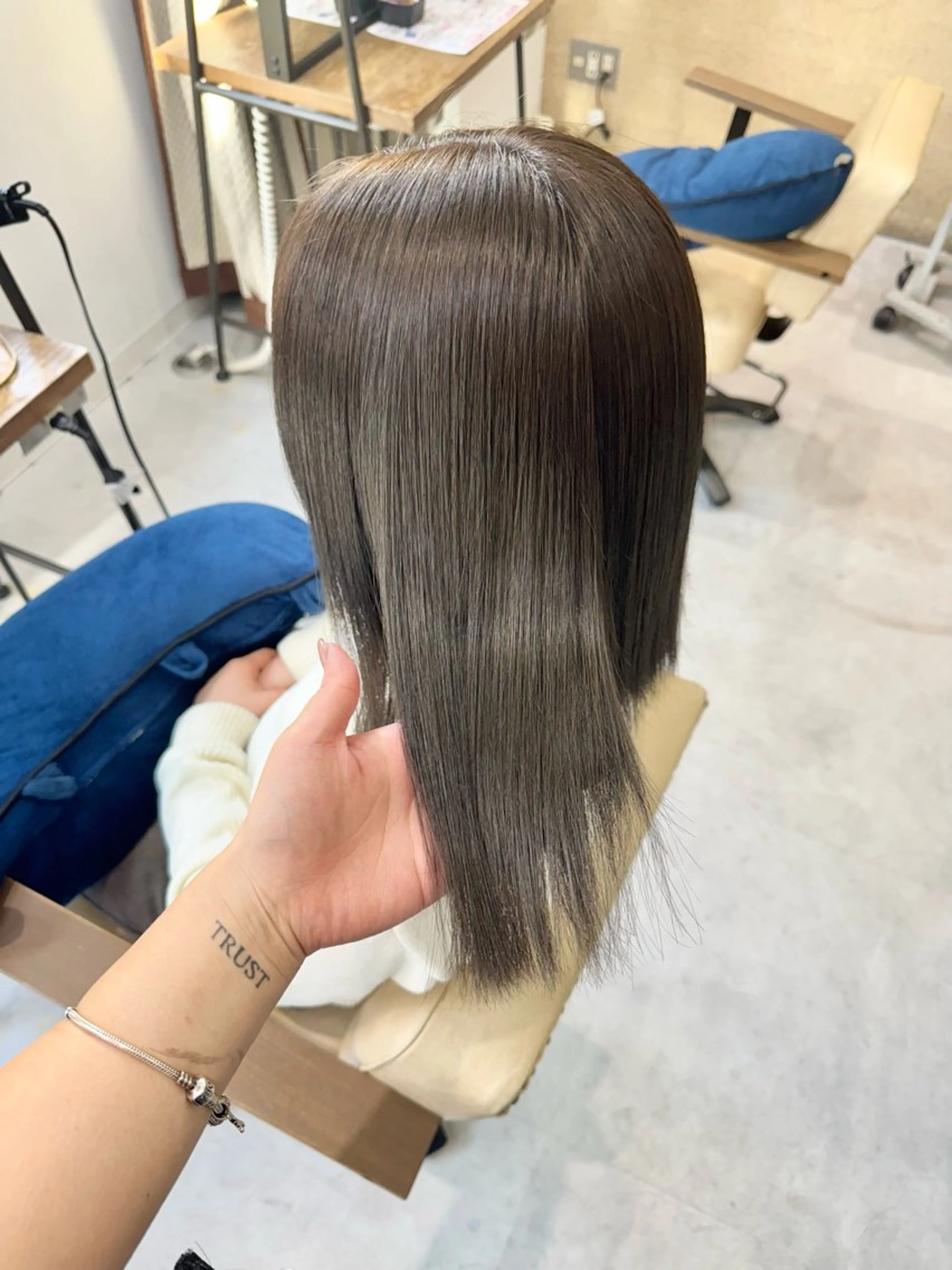 ミディアム カラー ヘアカラー トリートメント Ouka/Wカラー/ 大人艶カラーのヘアスタイル