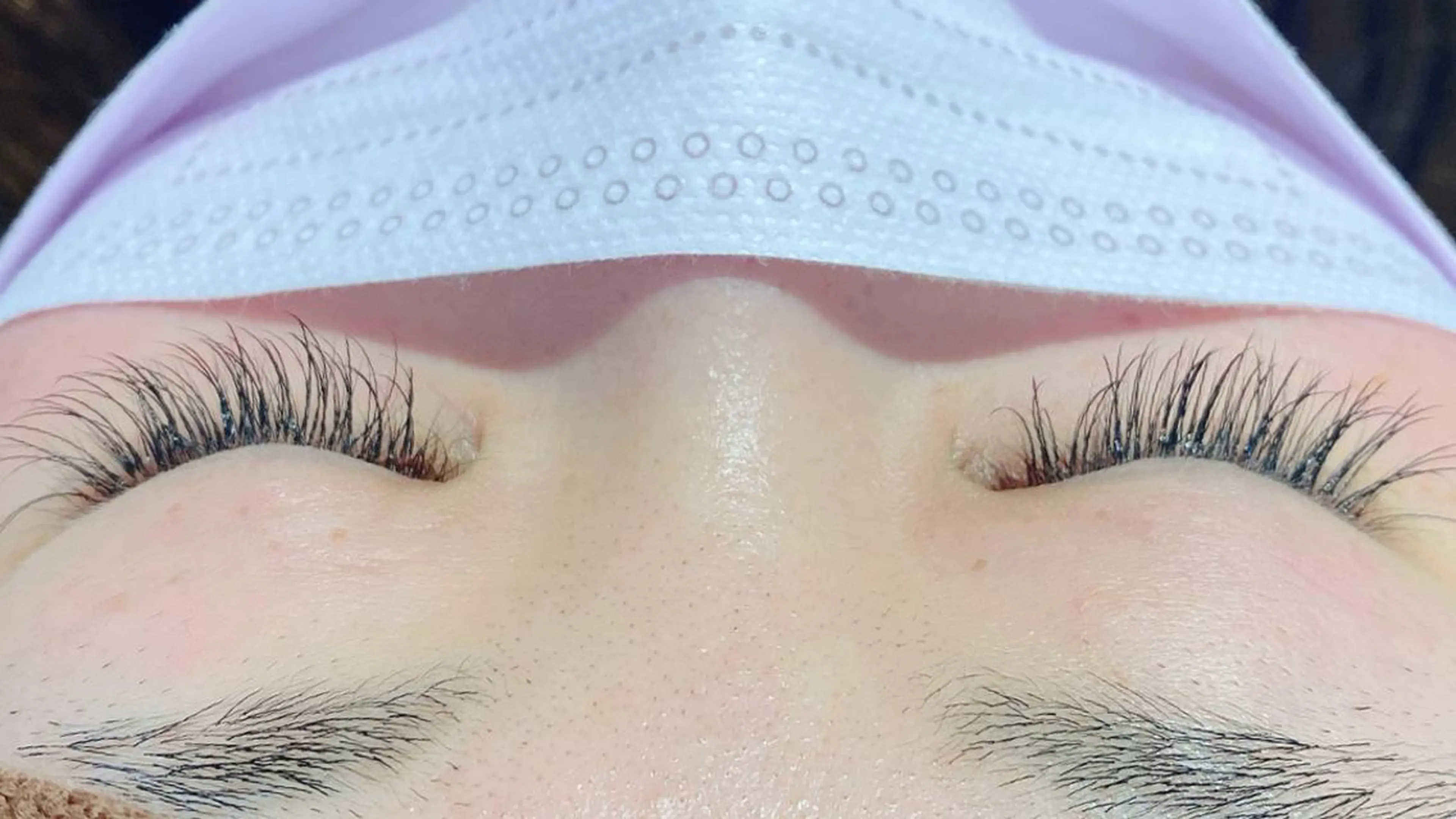 マツエク・マツパ フラットラッシュ 目尻長め マツエク アイラッシュサロンF所属・磯崎 桃子 f(エフ)のマツエク・マツパデザイン