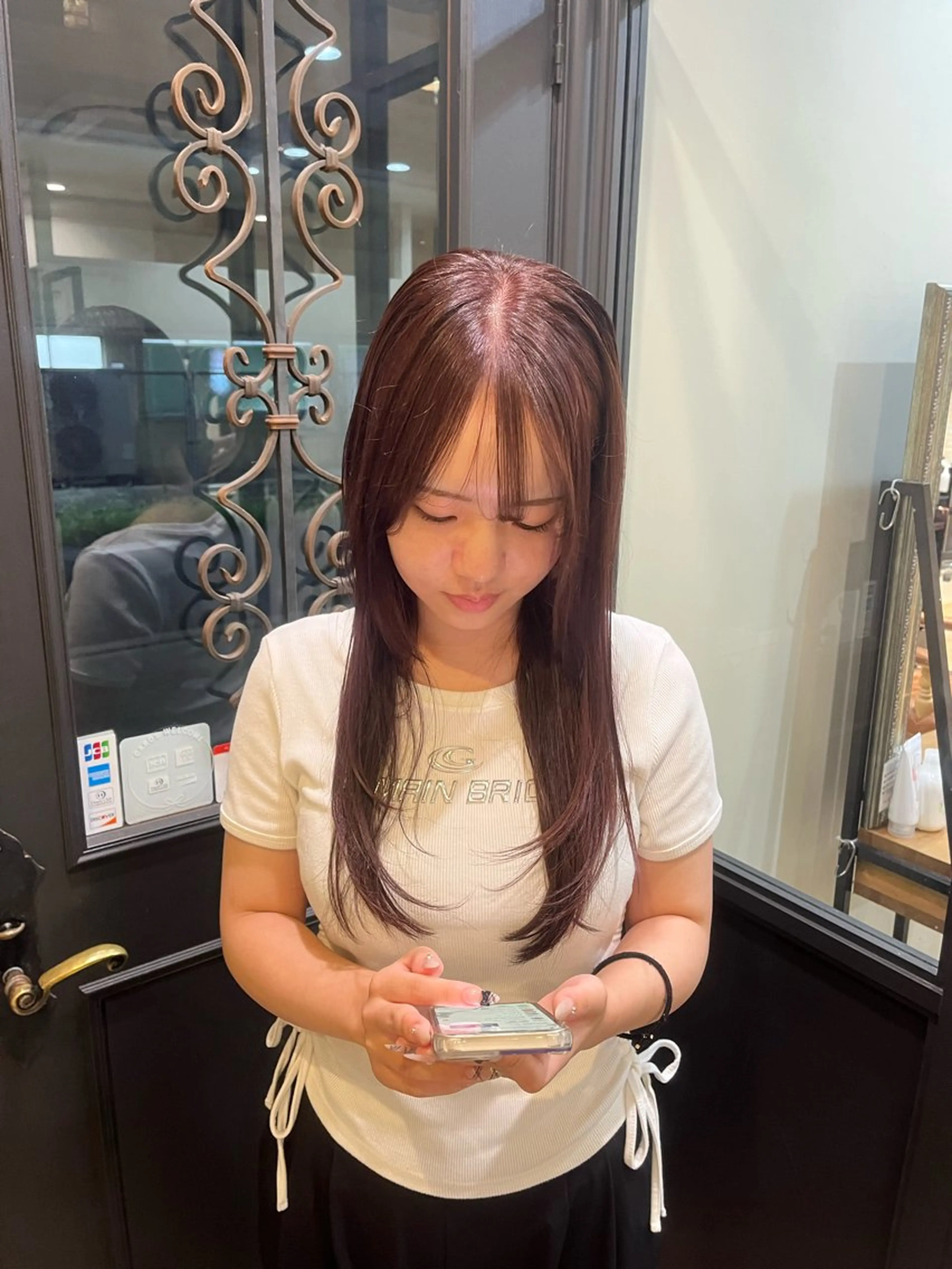 ロング ピンクラベンダー みゆ/ カラーリスト🎀のヘアスタイル