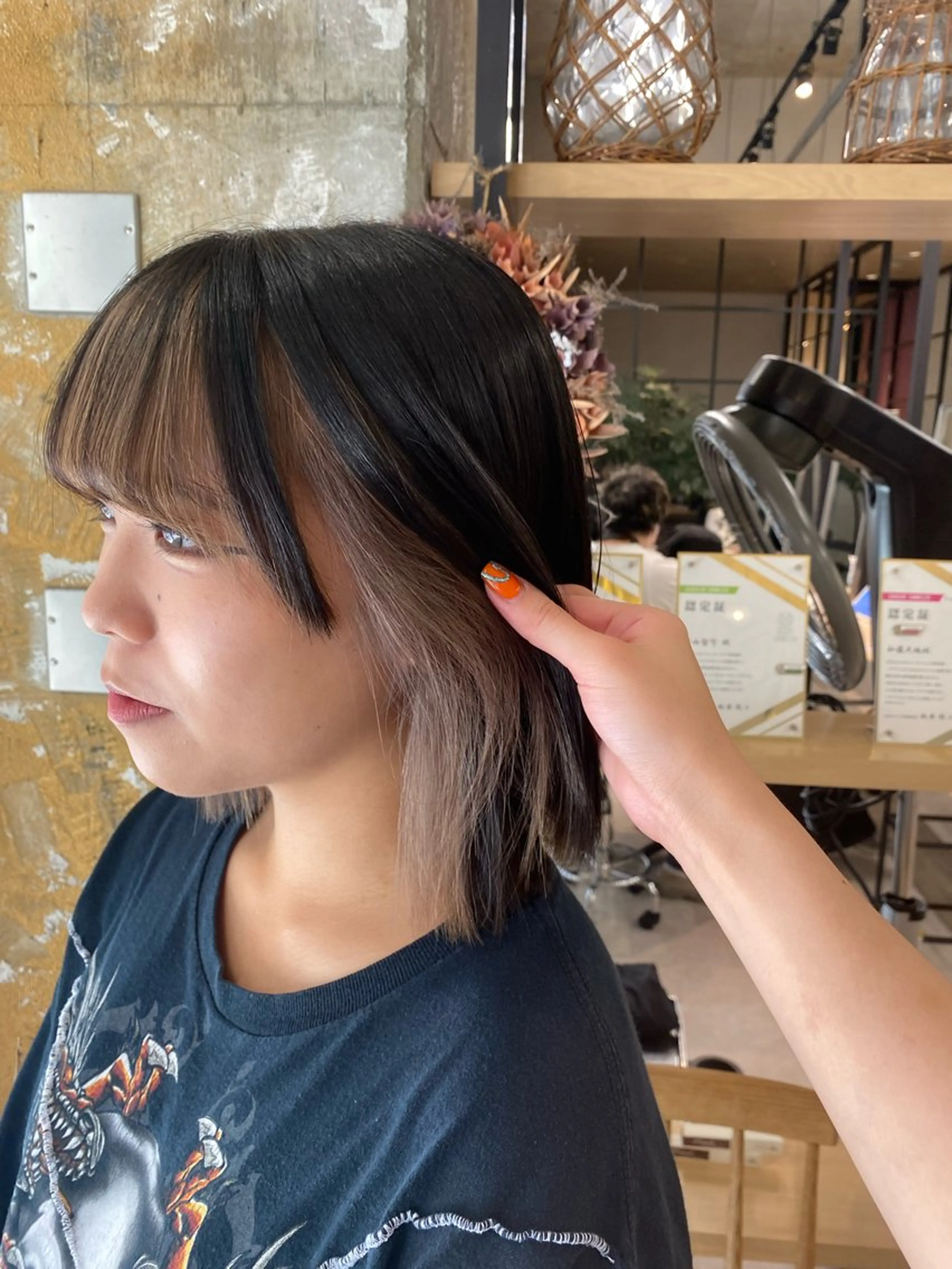 ショート Misaki ║ツヤカラーのヘアスタイル