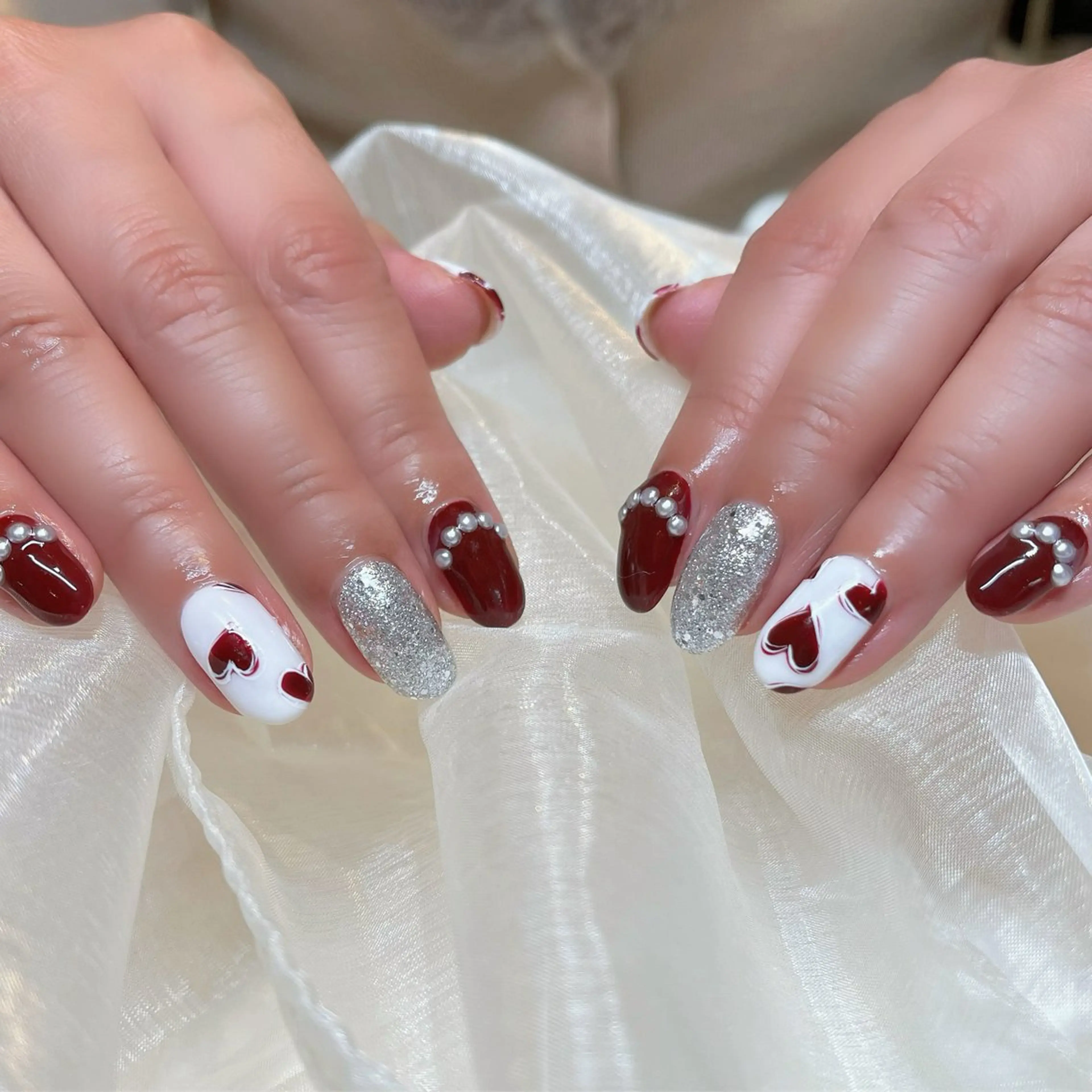 ネイル ハンドネイル 内田 里穂のネイルデザイン