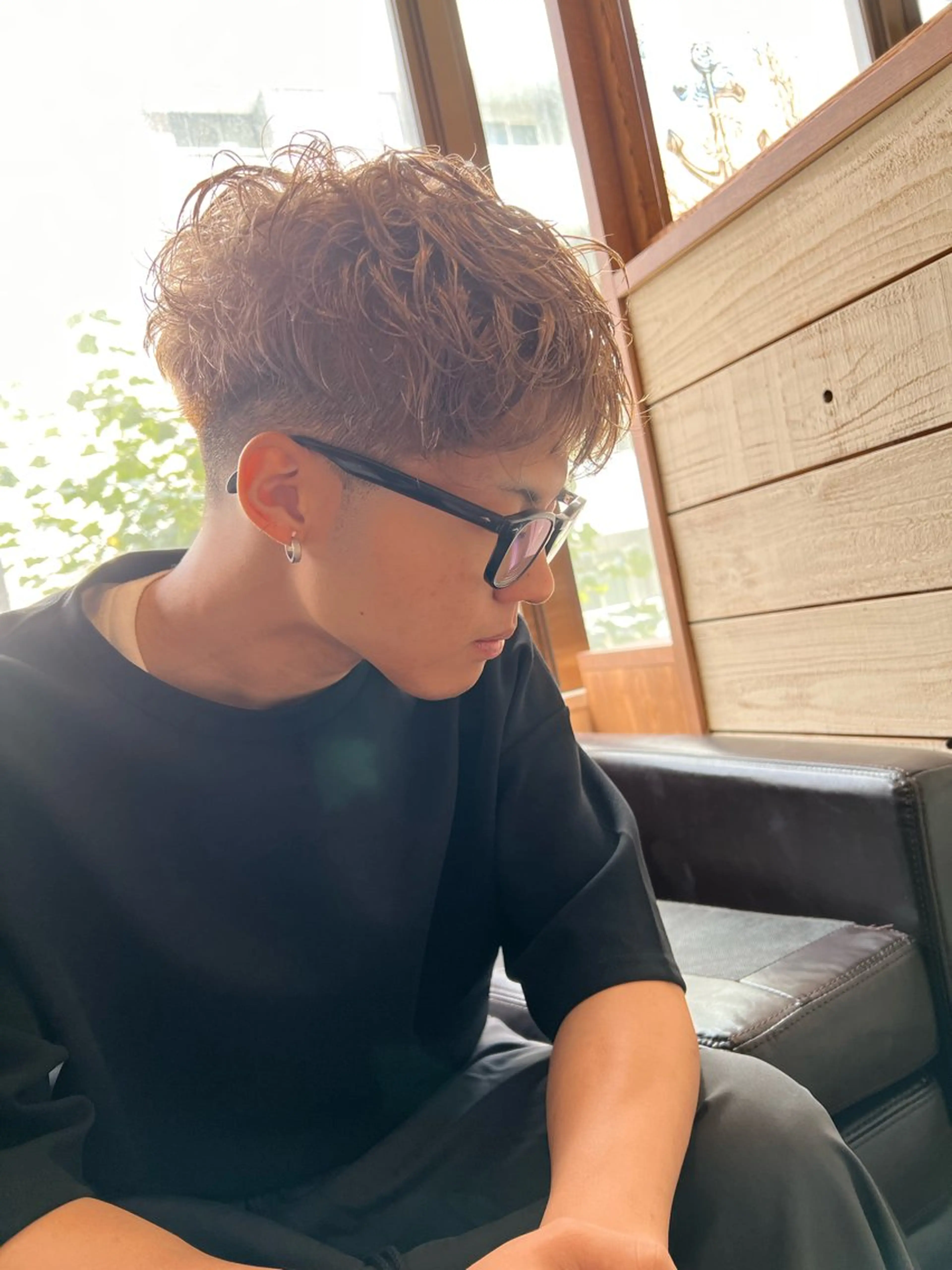 ショート カラー メンズ ヘアカラー little  porto所属・透明感・艶感 小坂隼斗のヘアスタイル