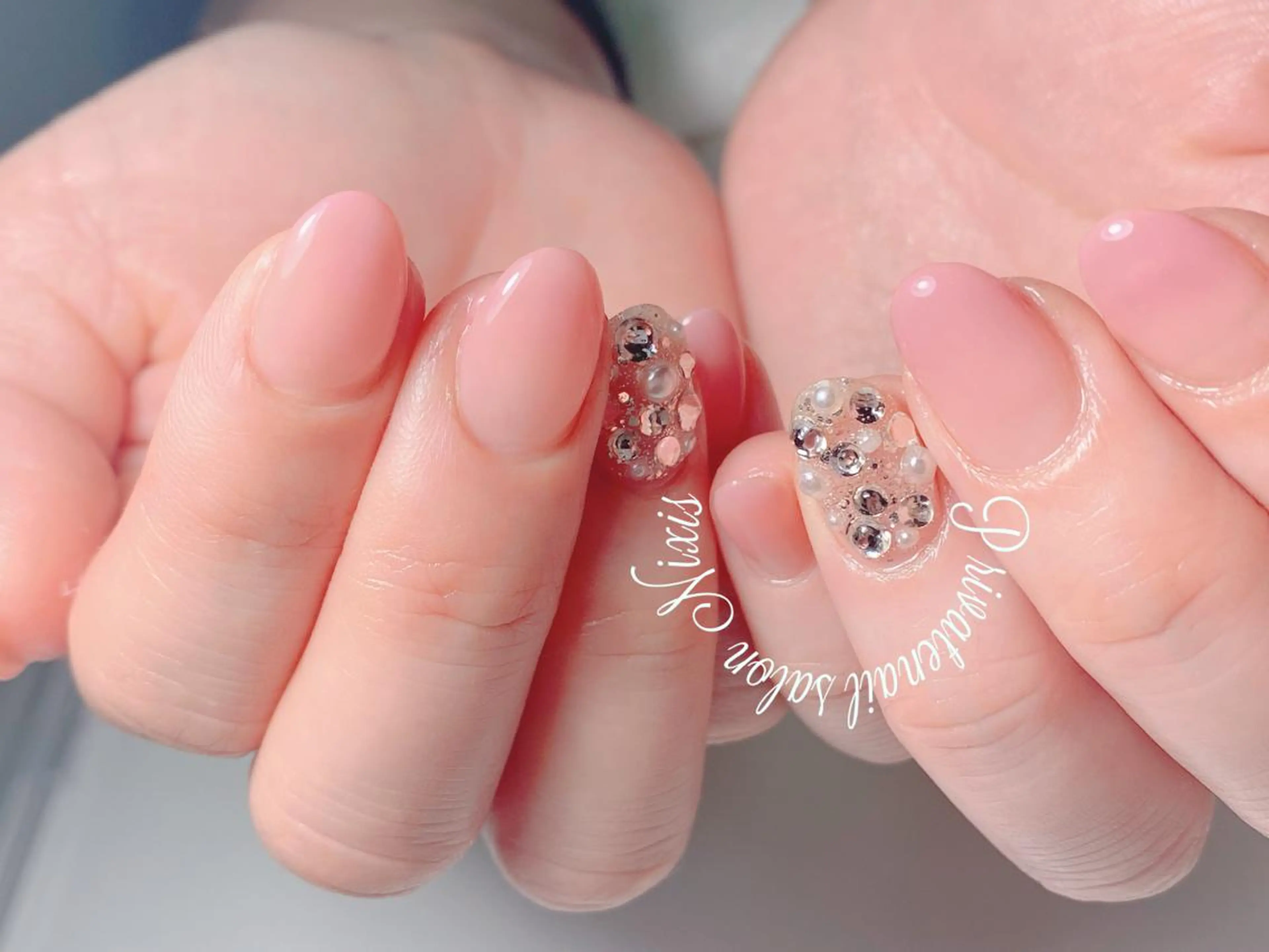 ネイル 大人キレイ 𝑁𝑖𝑥𝑖𝑠のネイルデザイン