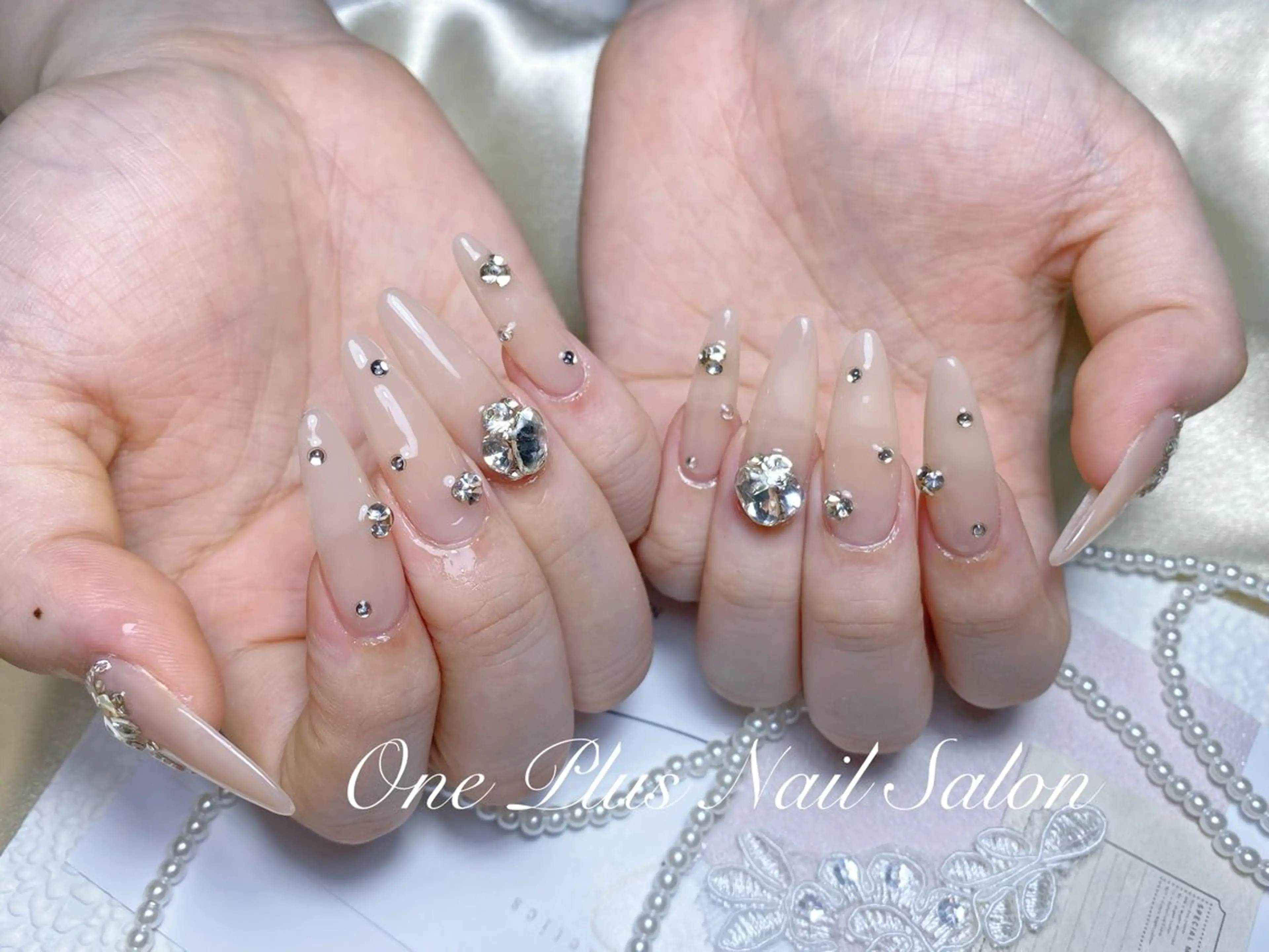 ネイル One Plus Nail Salonのネイルデザイン