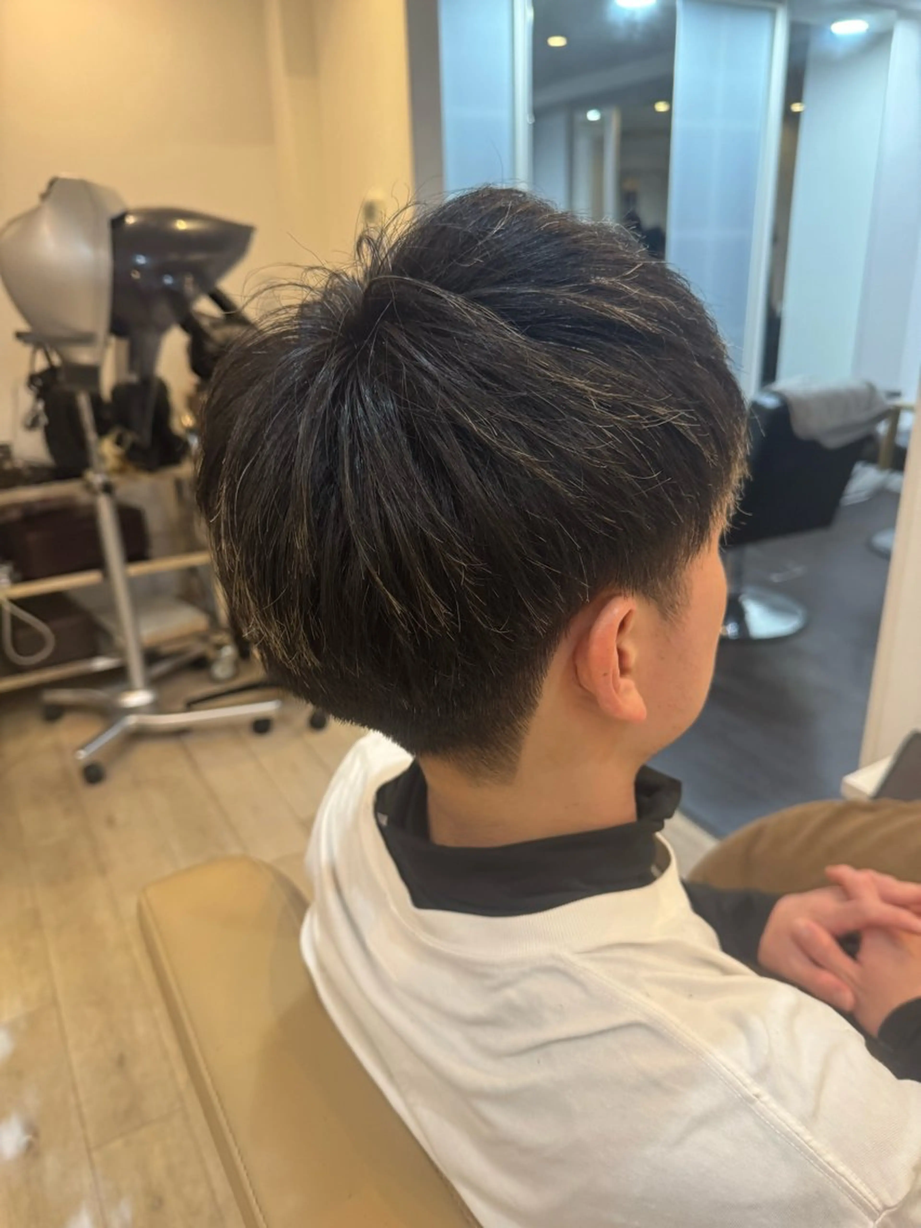 ショート メンズ レイヤーカット ショートヘア 日比 海夏太のヘアスタイル