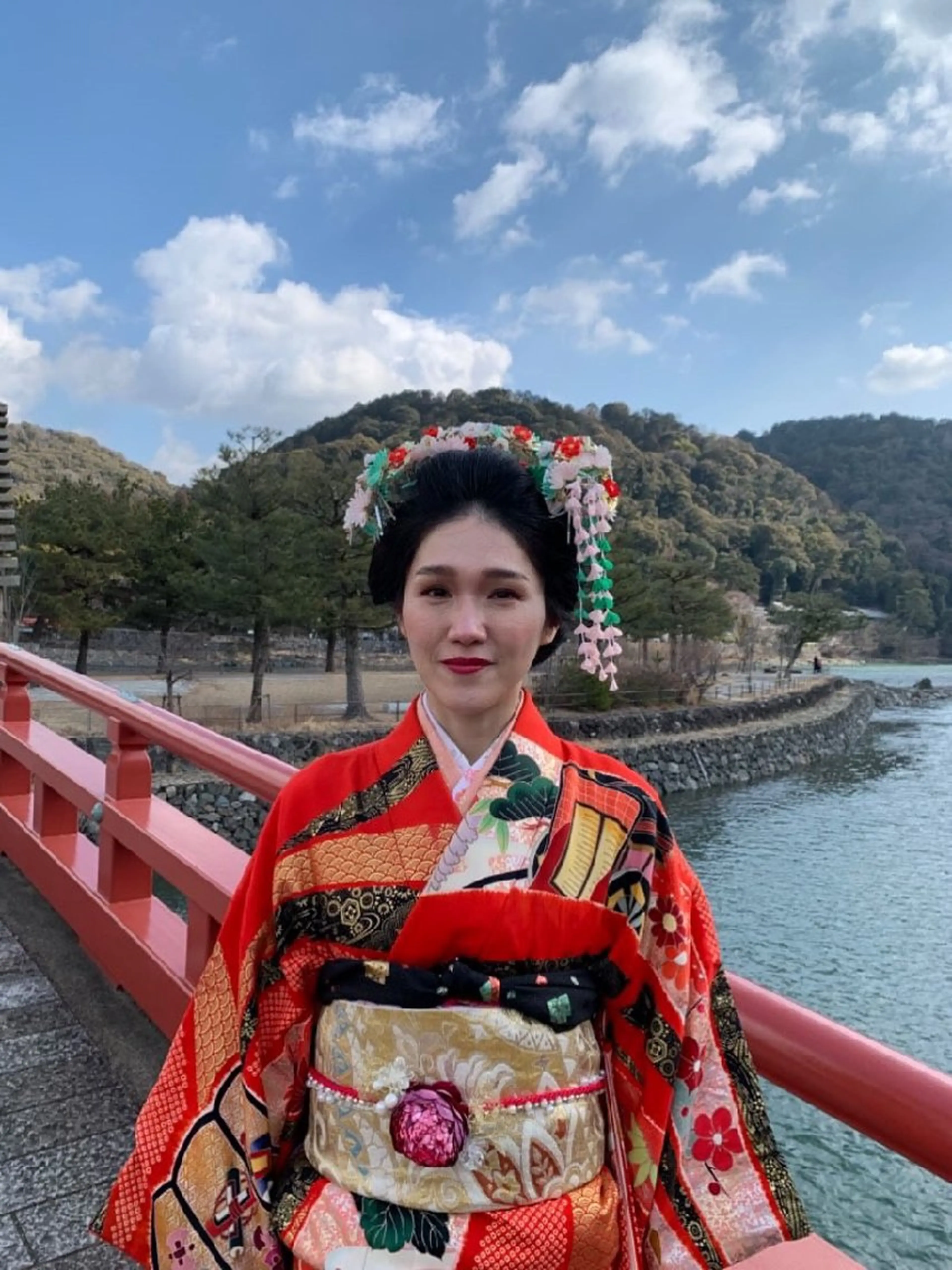 新日本髪👘着物SNS映え記念に✨セミロングでもOK🌸の写真