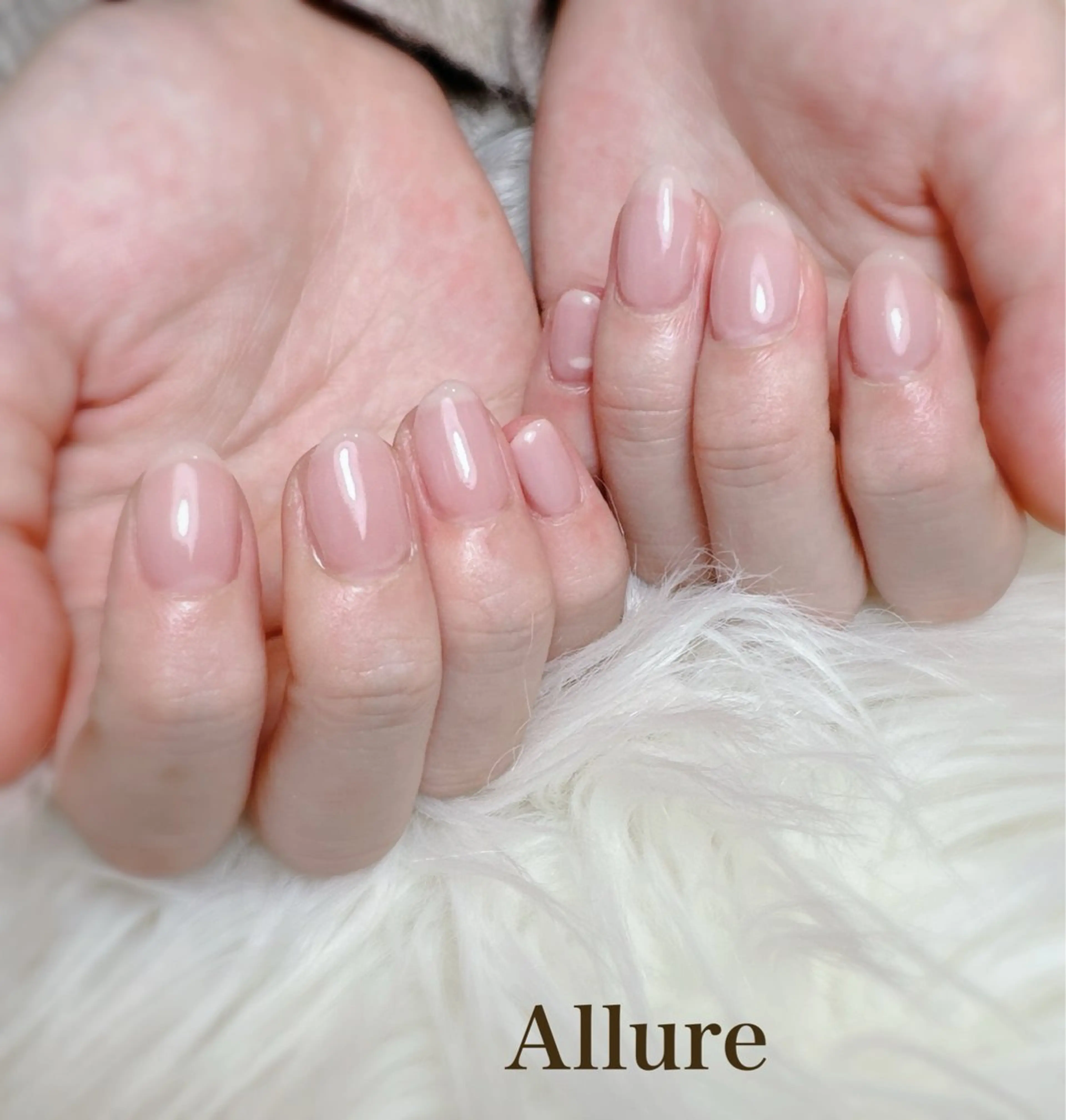ネイル ジェルネイル ワンカラーネイル Allure Yuuのネイルデザイン