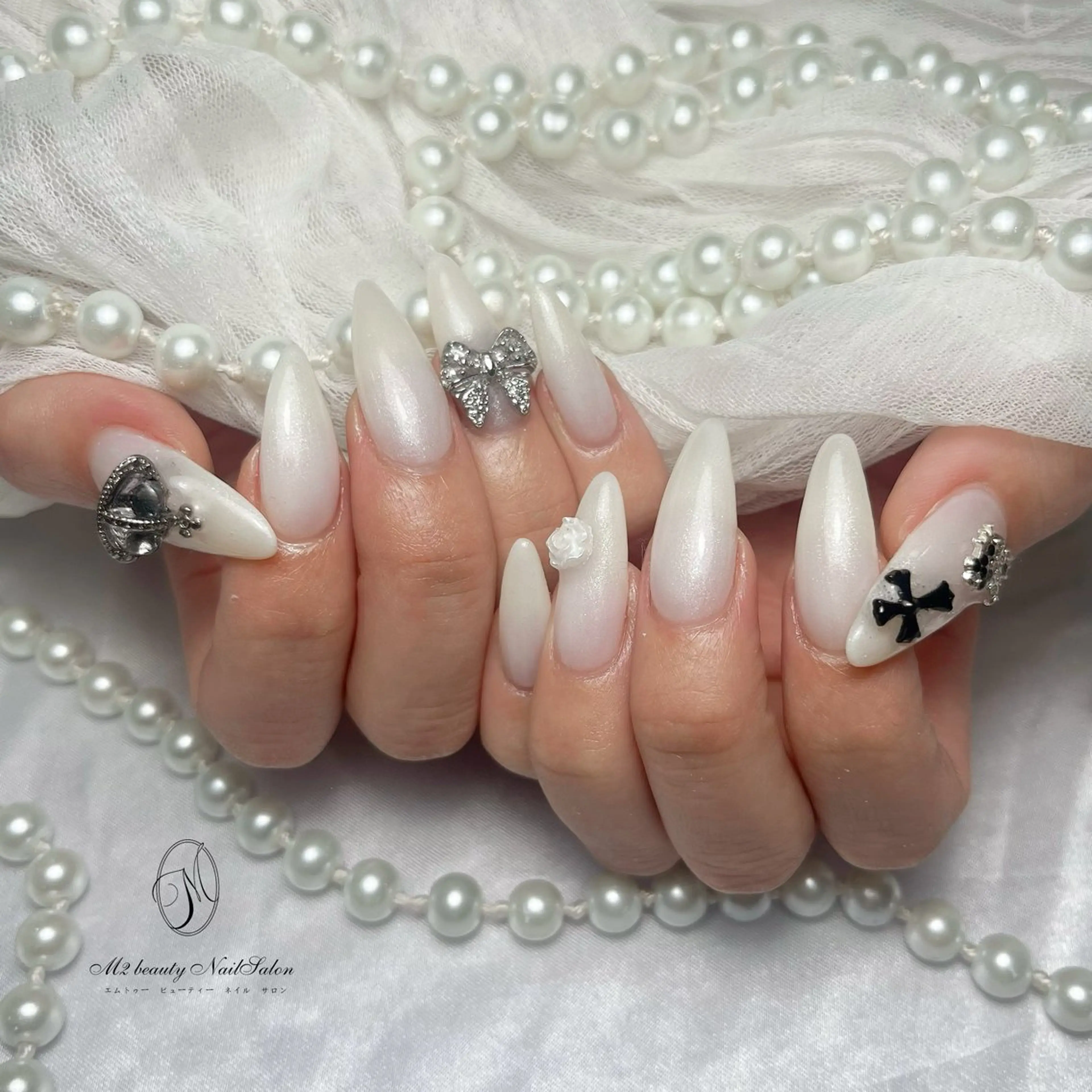 ネイル ハンドネイル M2 BEAUTY Marieのネイルデザイン