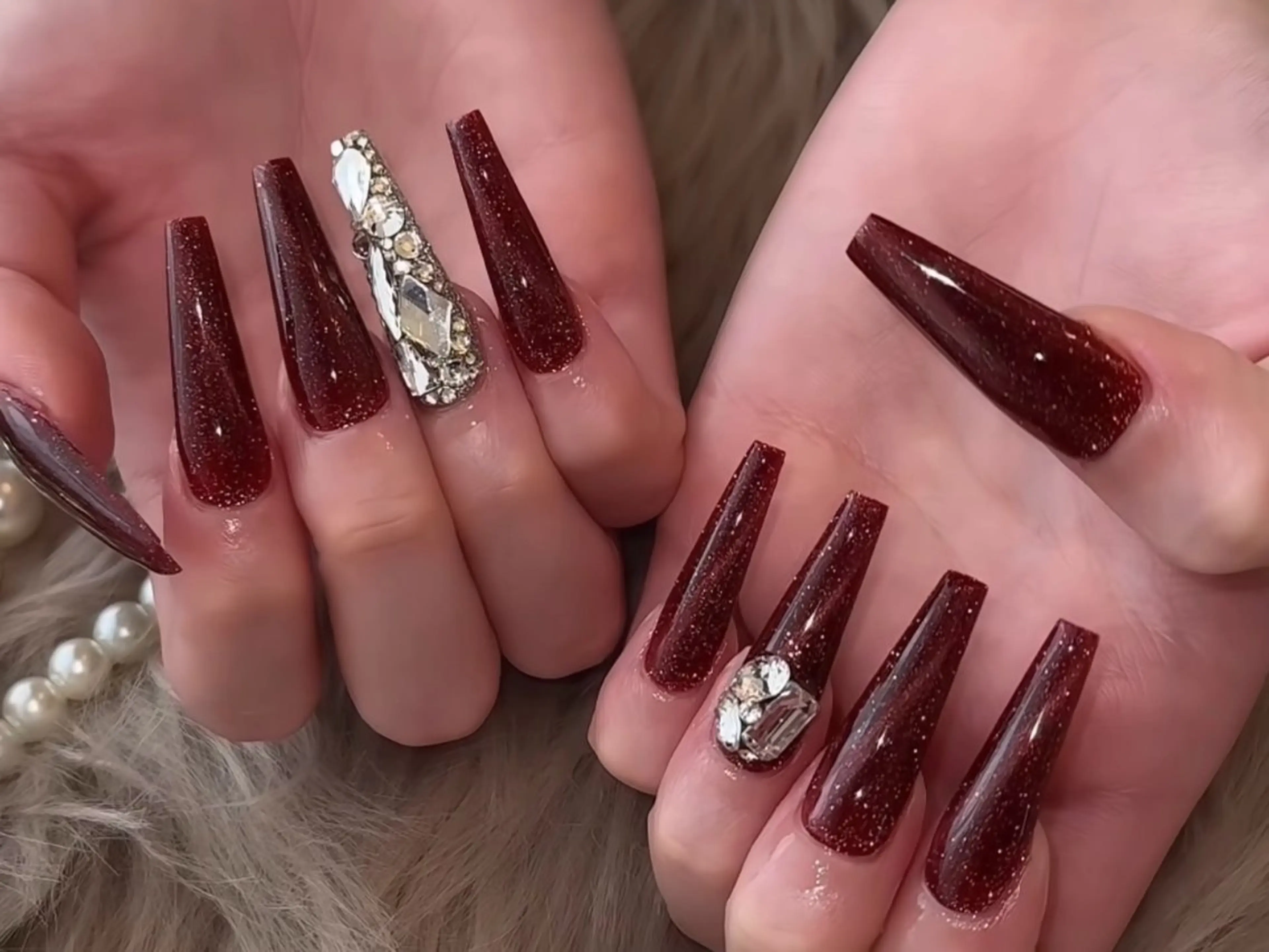 メンズ ネイル メンズ韓国風 アートネイル フレンチネイル ジェルネイル キラキラネイル ハンドネイル Bloom スカルプ専門店のネイルデザイン