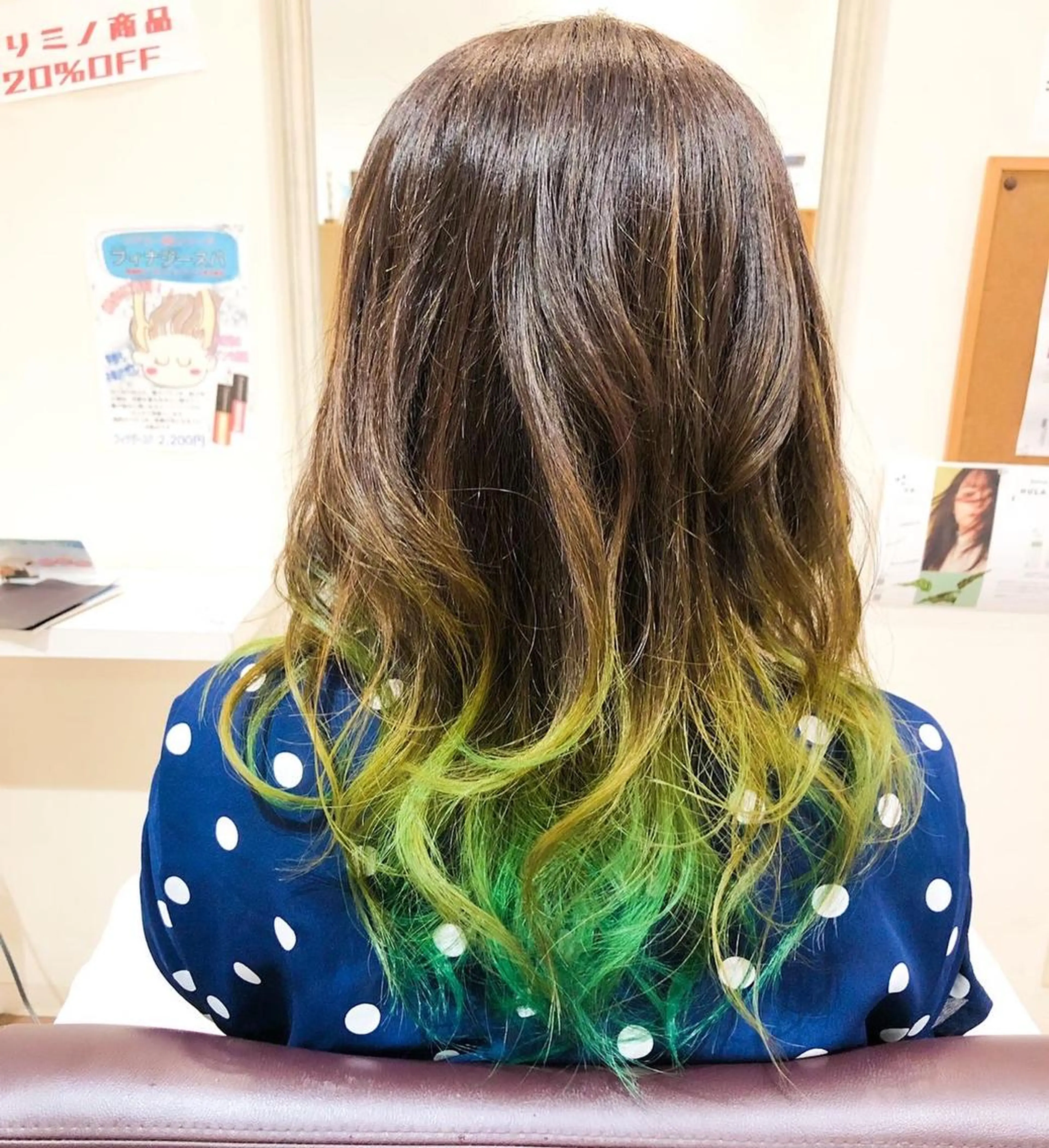 ロング カラー 織田 悦子のマツエク・マツパデザイン