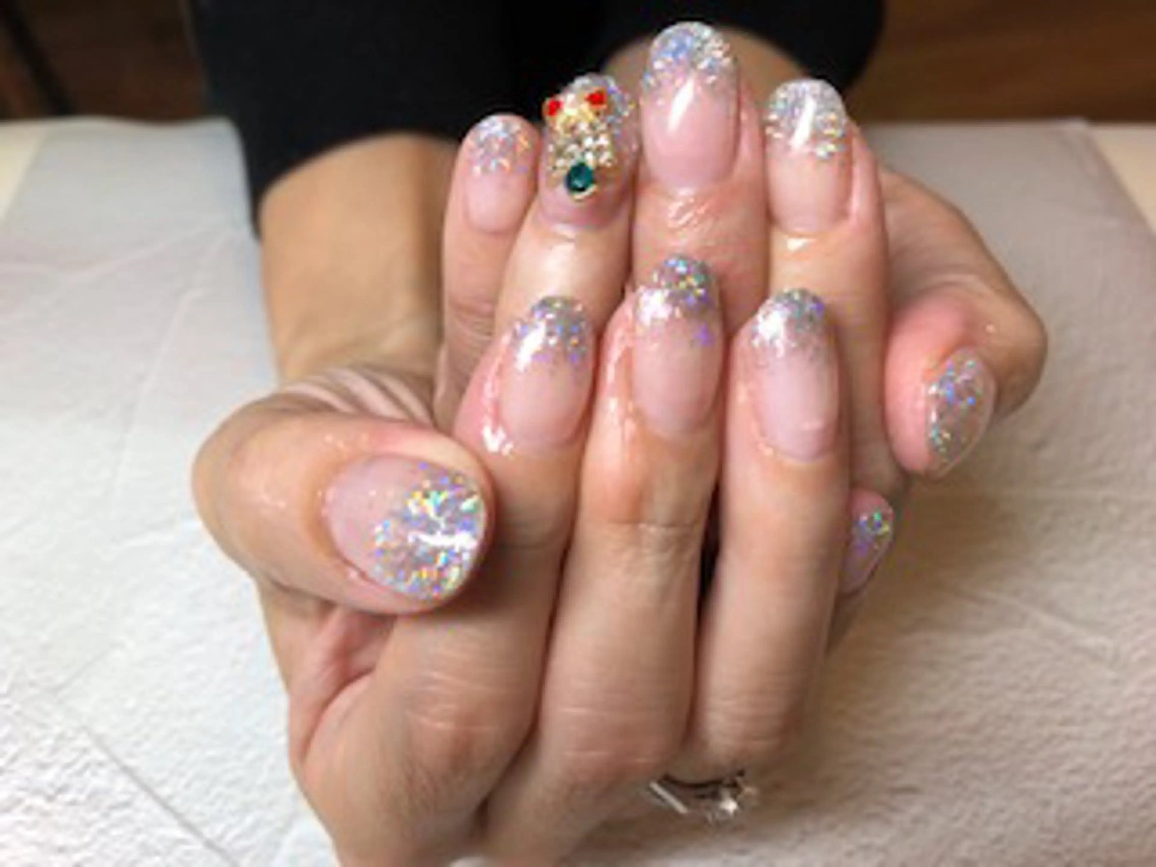 ネイル ハンドネイル ハンドケア 心斎橋Salon Epokkuのネイルデザイン