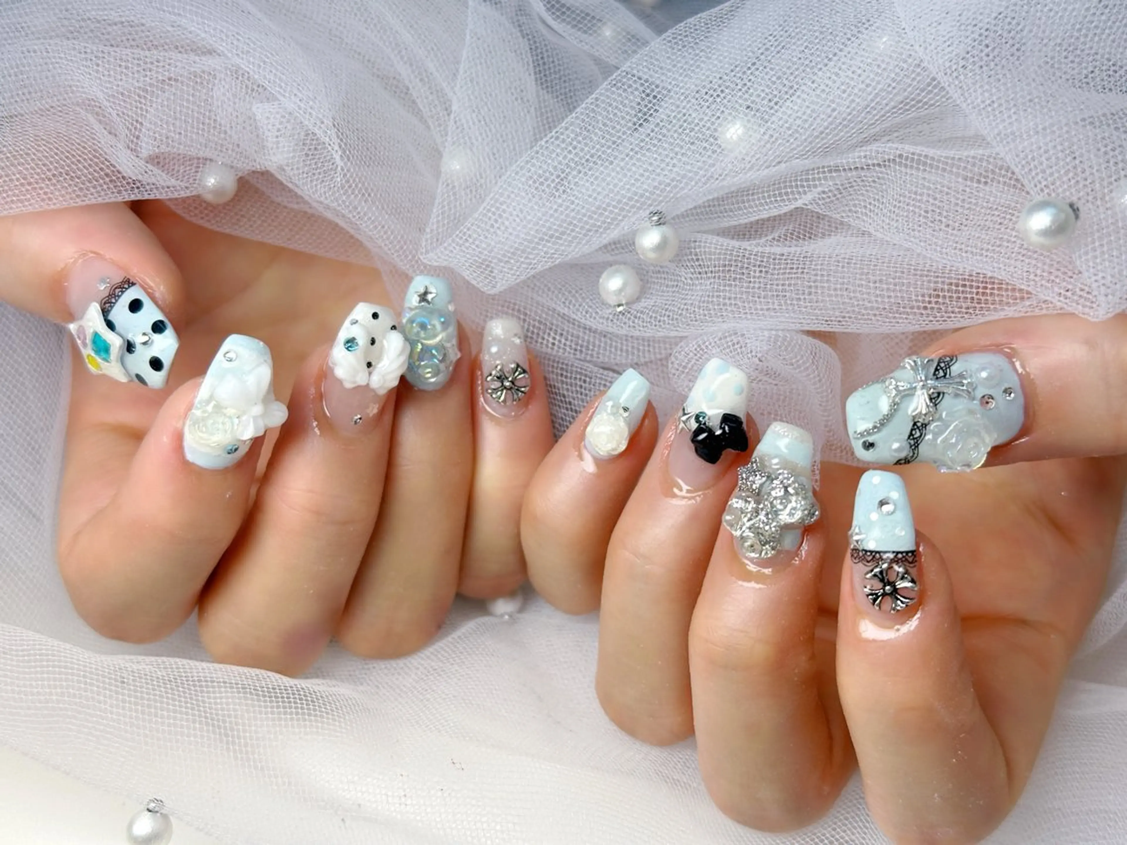 ネイル ハンドネイル Queennail 北堀江AYAのネイルデザイン