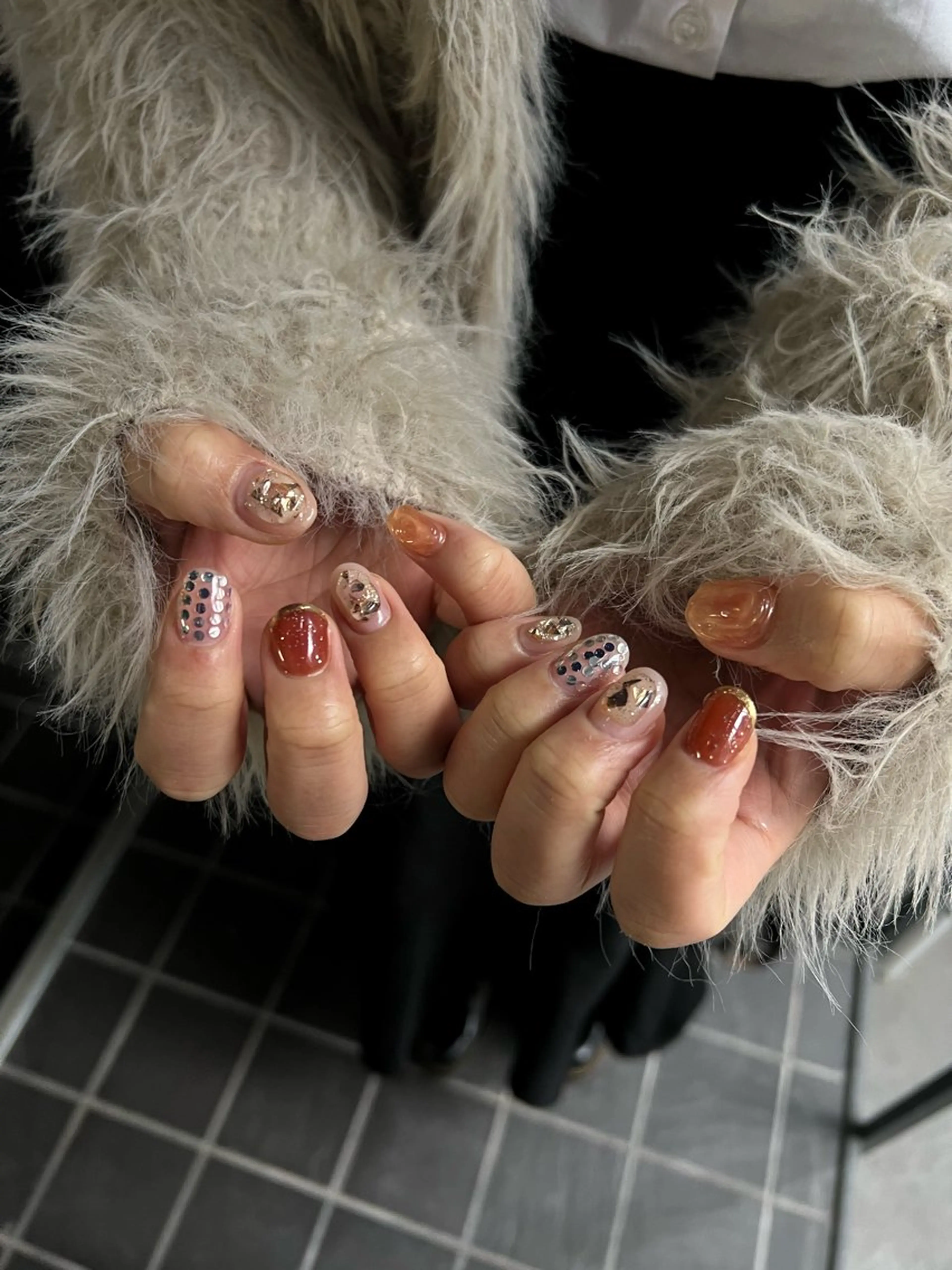 ネイル ハンドネイル Hata nail 🎀個性派ニュアンスのネイルデザイン