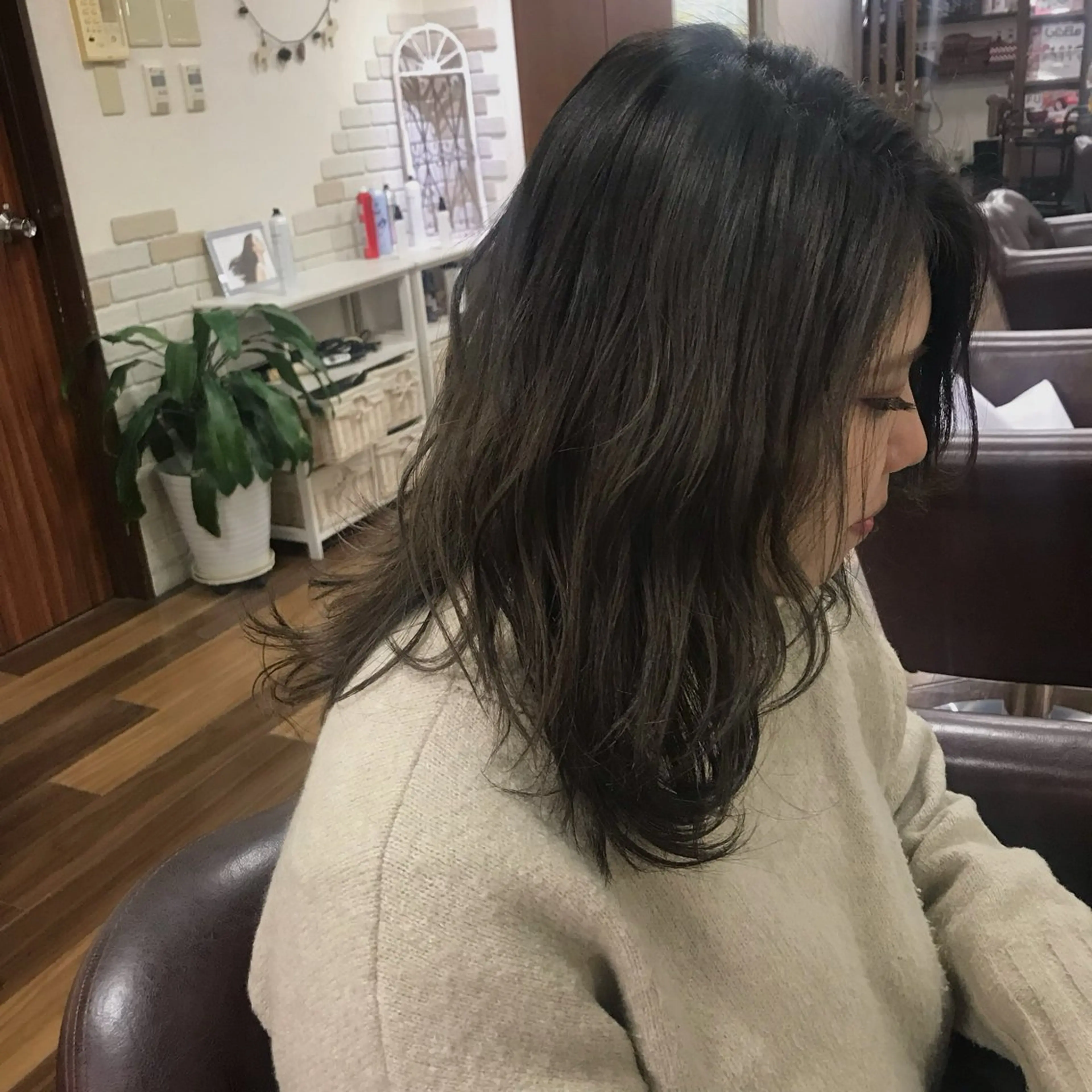ミディアム カラー ヘアカラー 田中 沙也香のヘアスタイル
