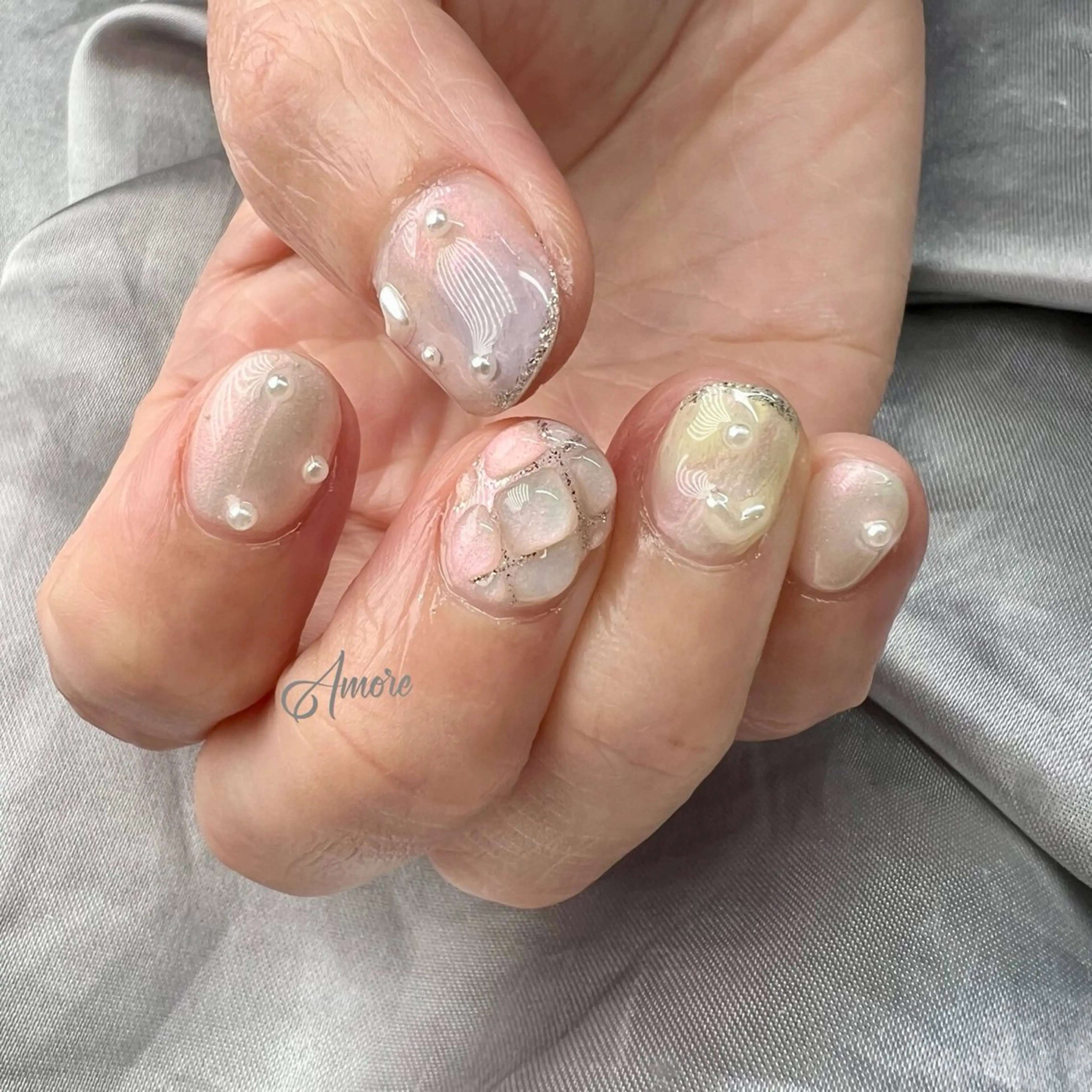 ネイル ジェルネイル キラキラネイル 韓国ネイル パラジェル 冬ネイル You kyehwaのネイルデザイン