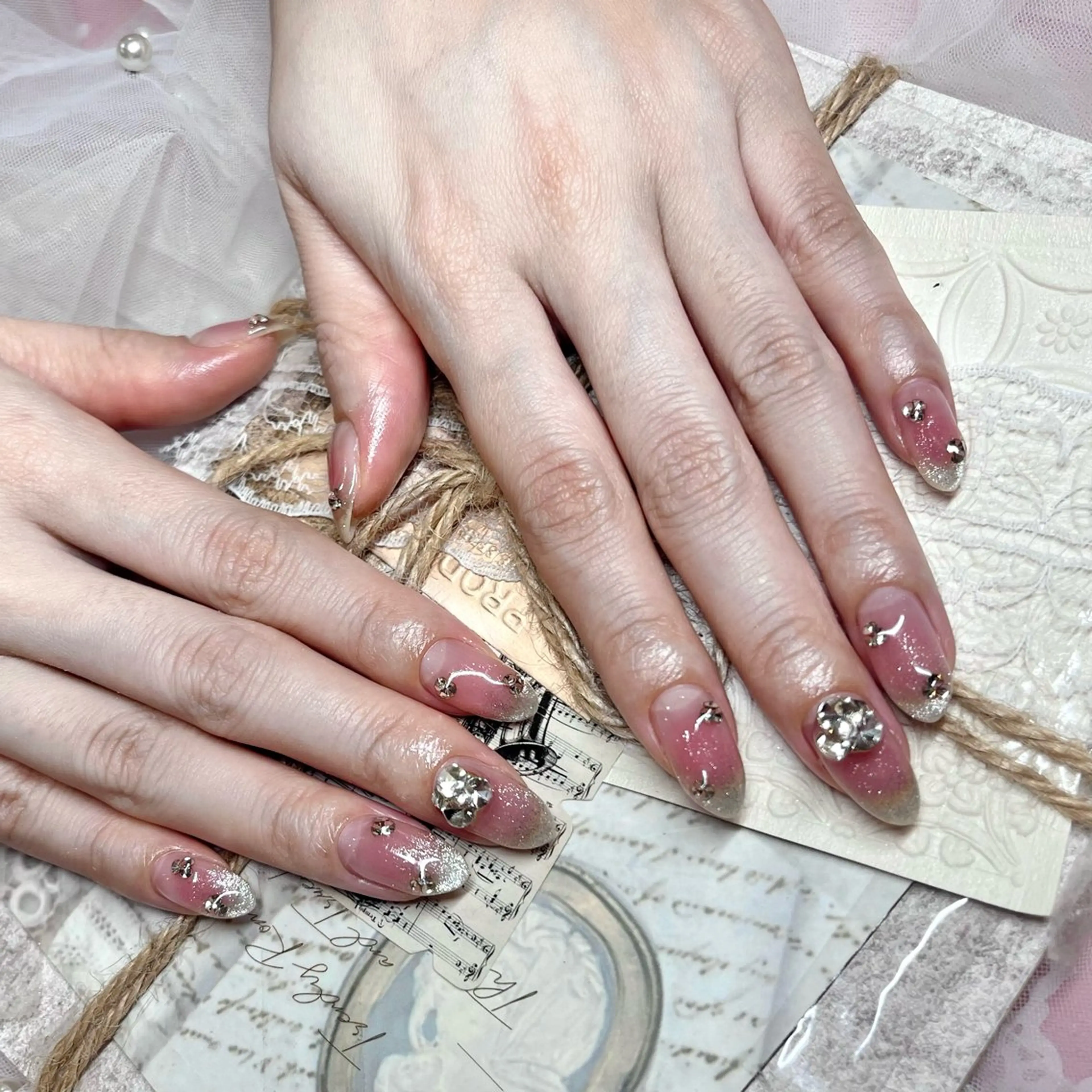 ネイル Fairyフェアリーネイルサロン所属・Nail Hibi サロンのネイルデザイン