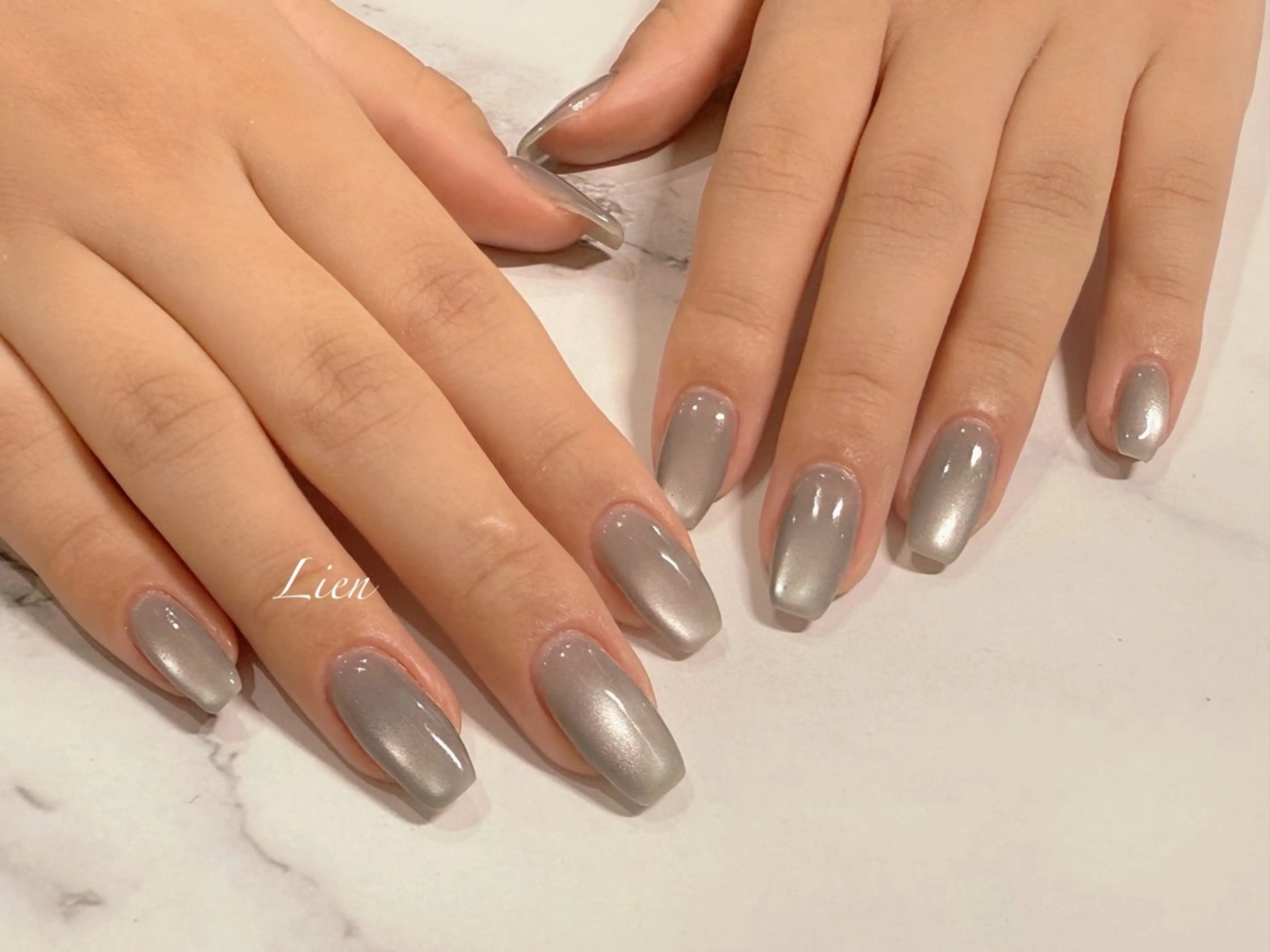 ネイル 長さ出し フットネイル フレンチネイル ジェルネイル ガラスフレンチ ハンドネイル Lien(リアン) 銀座駅6分のネイルデザイン