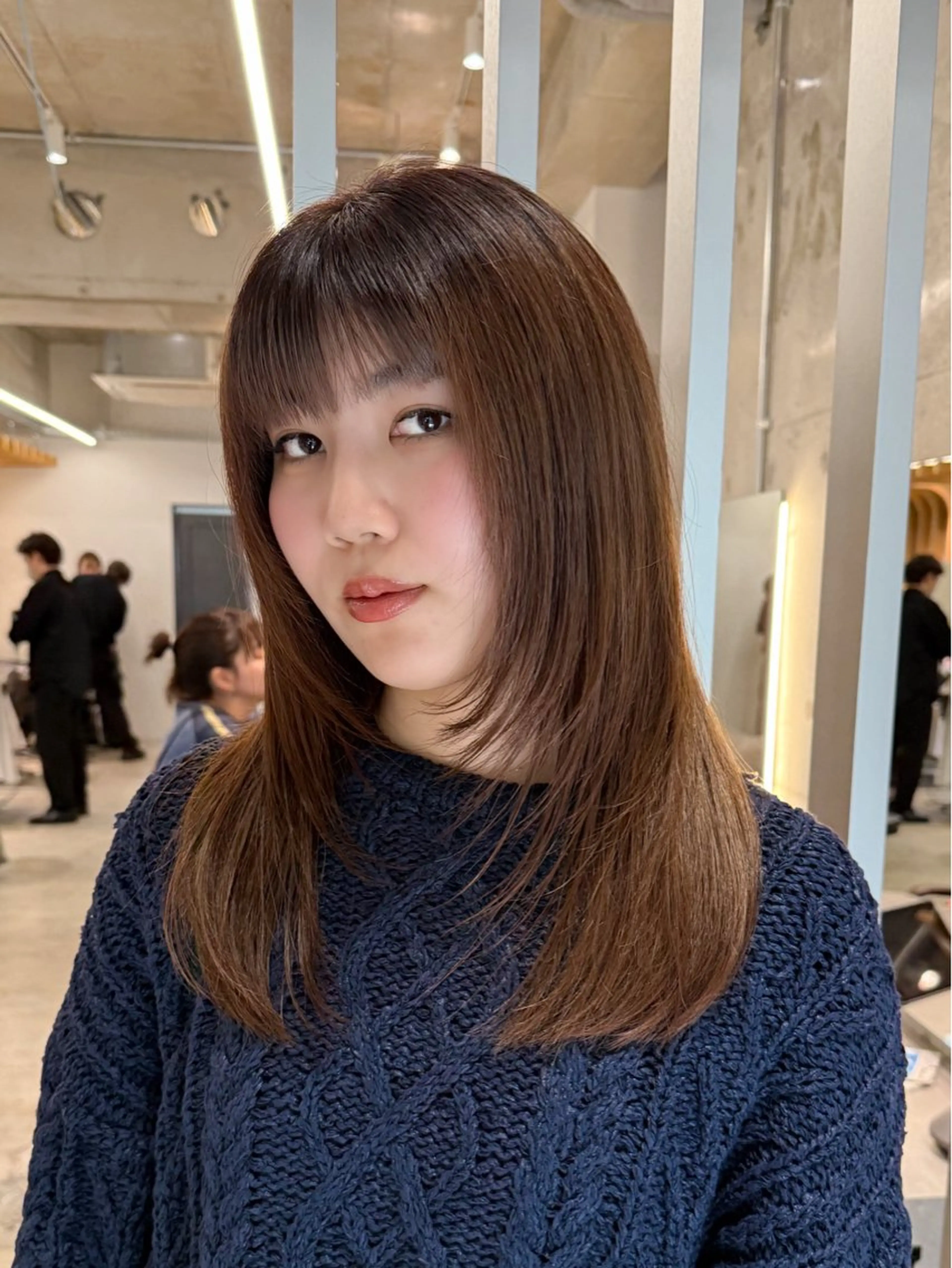 ロング はら しおりのヘアスタイル
