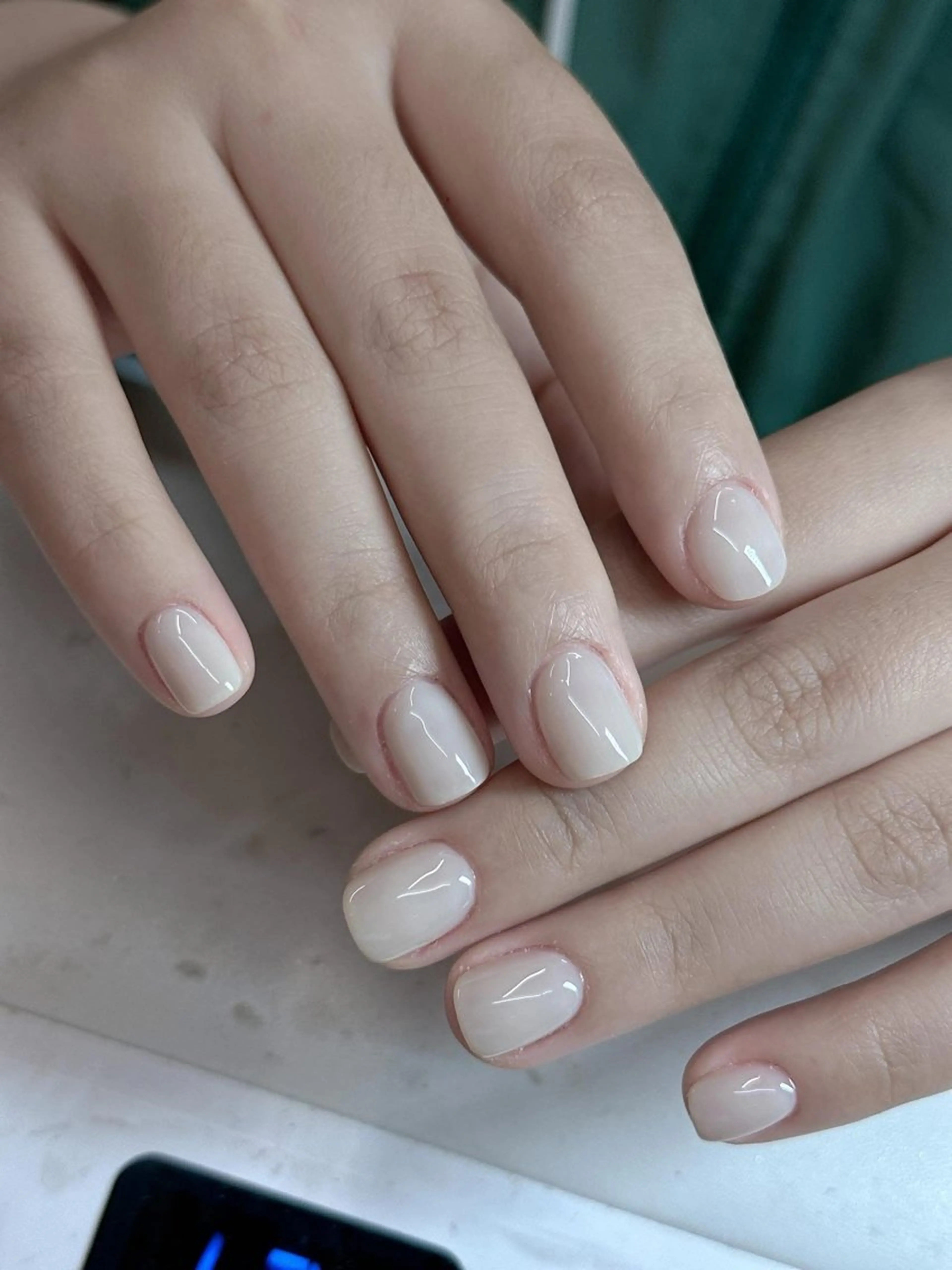 ネイル チークネイル フレンチネイル グラデーション キラキラネイル 韓国ネイル ハンドネイル Minette nailHuongのネイルデザイン