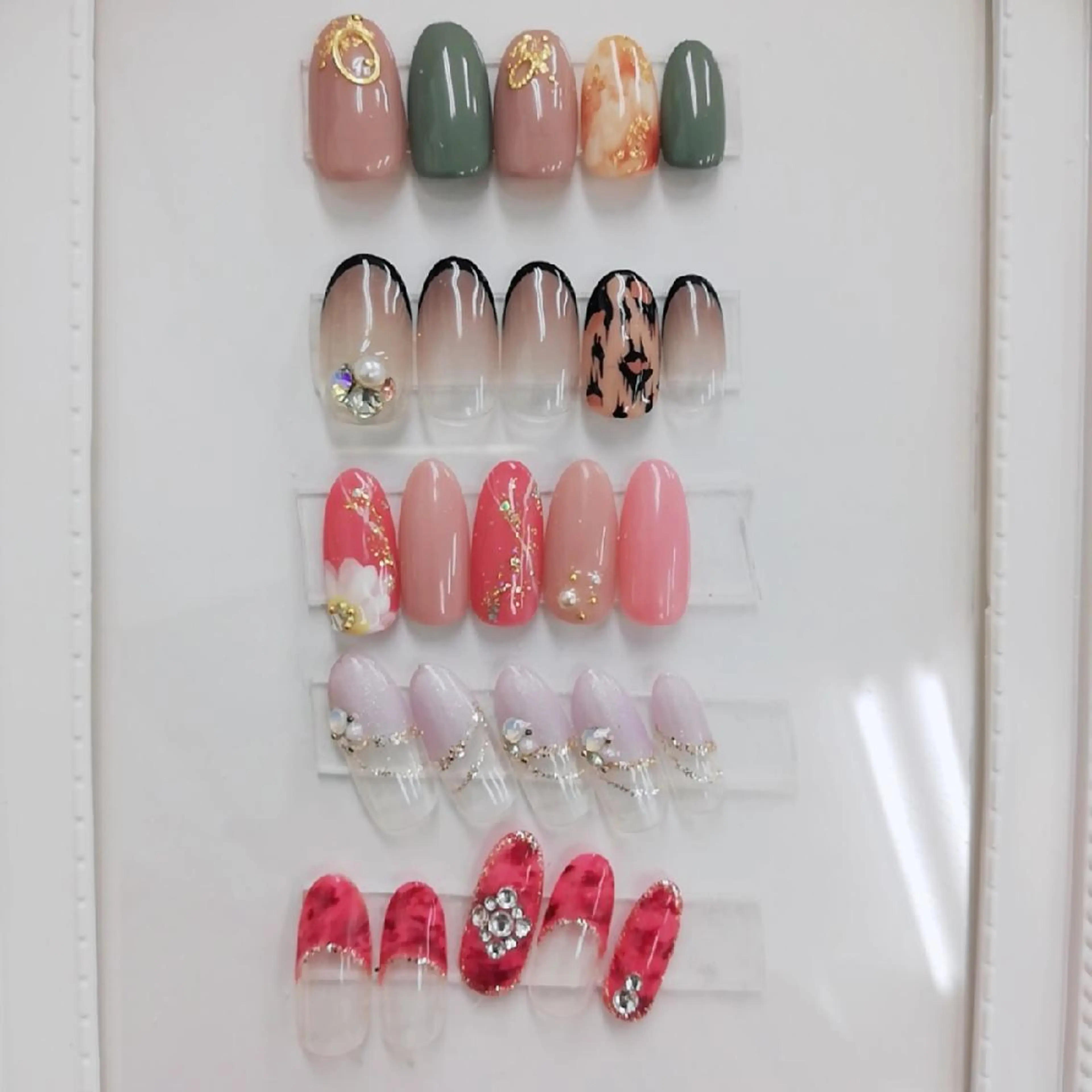 ネイル ジェルネイル ソフトジェル 板倉 店長のネイルデザイン