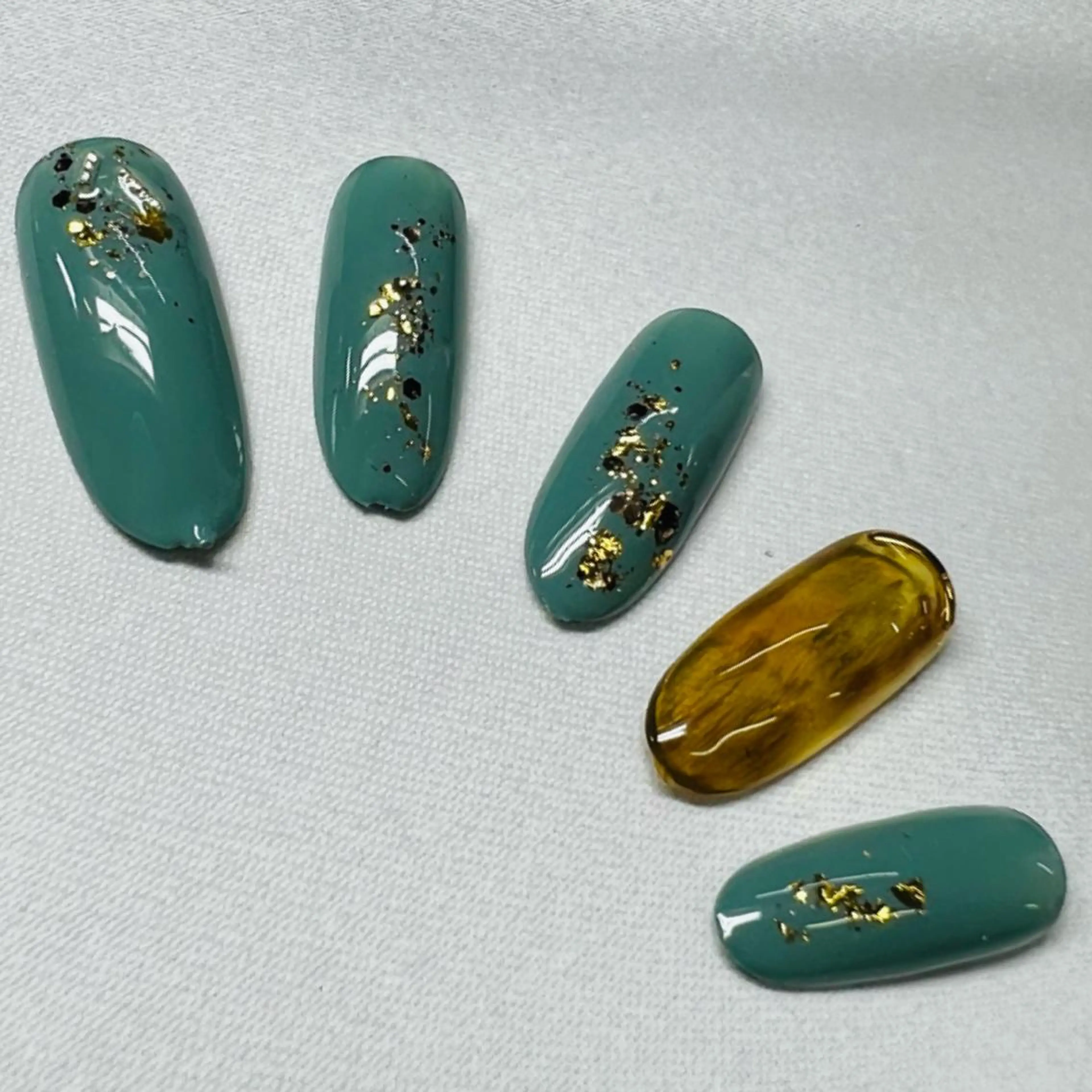 ネイル セプトネイル西大寺店 香取のネイルデザイン