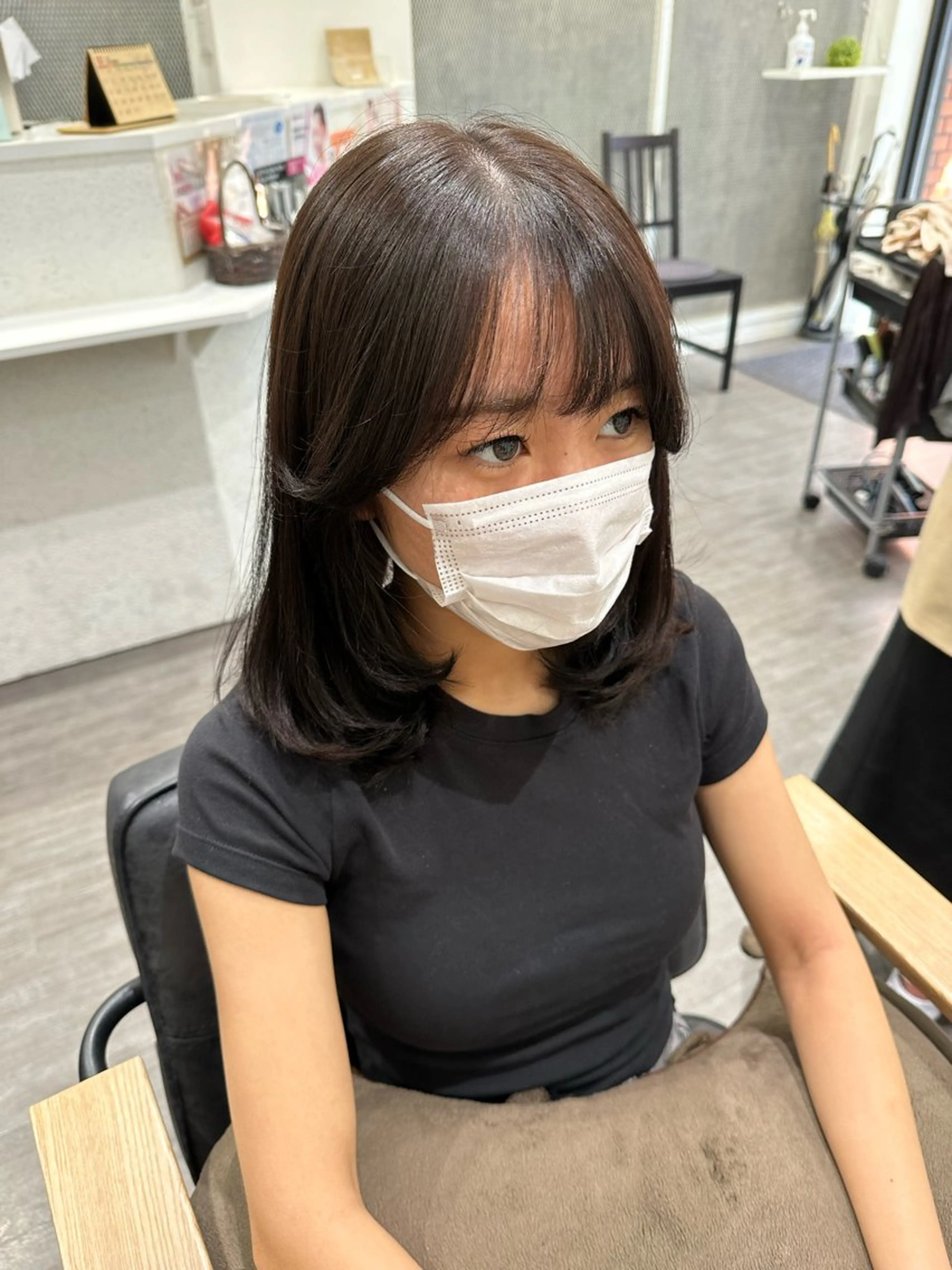 ミディアム カラー グレージュ カット ヘアカラー トリートメント 艶髪レイヤー上田 紗也🇰🇷💗のヘアスタイル