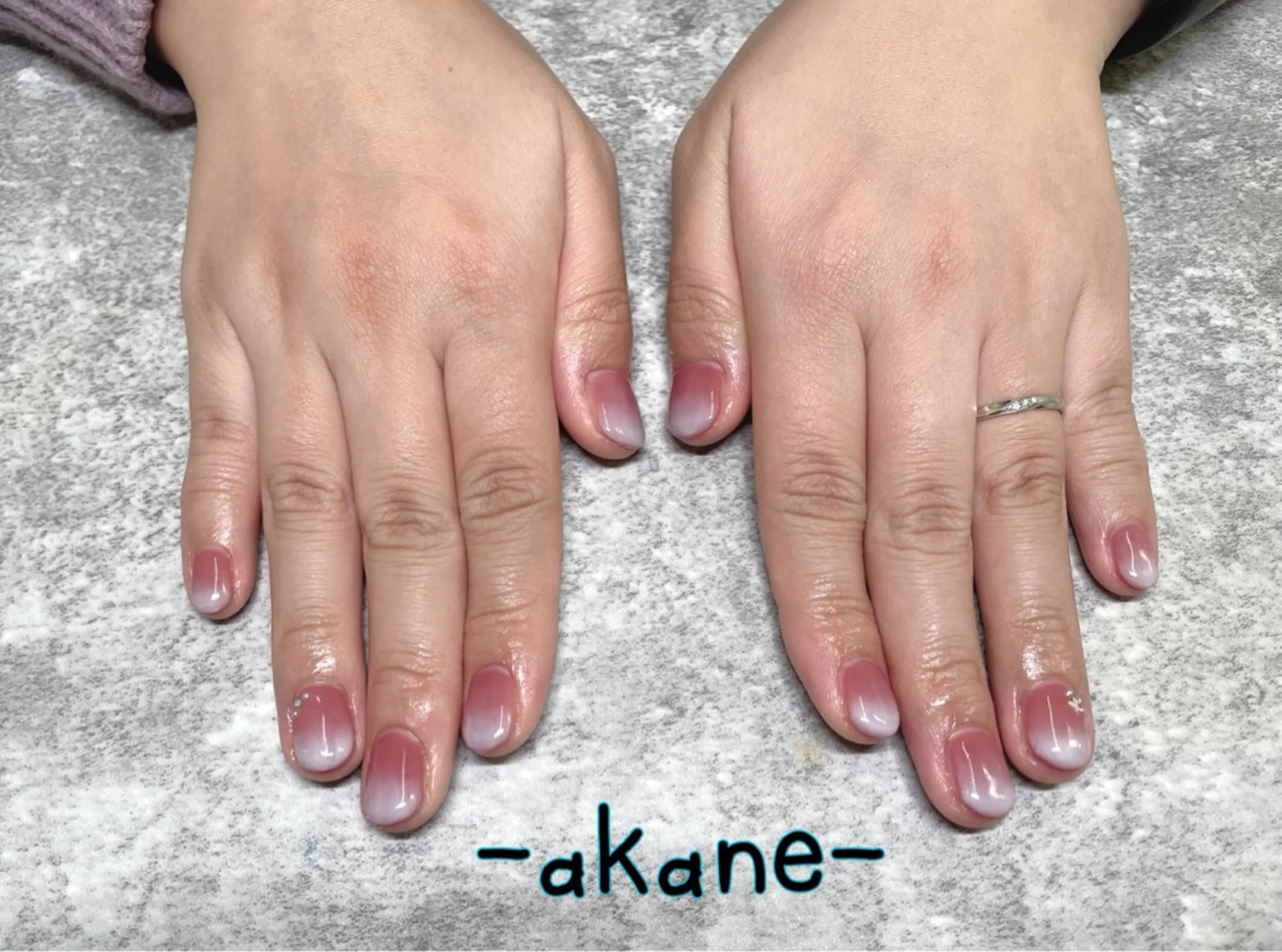 ネイル グラデーション Angeli⭐︎ AKANEのネイルデザイン