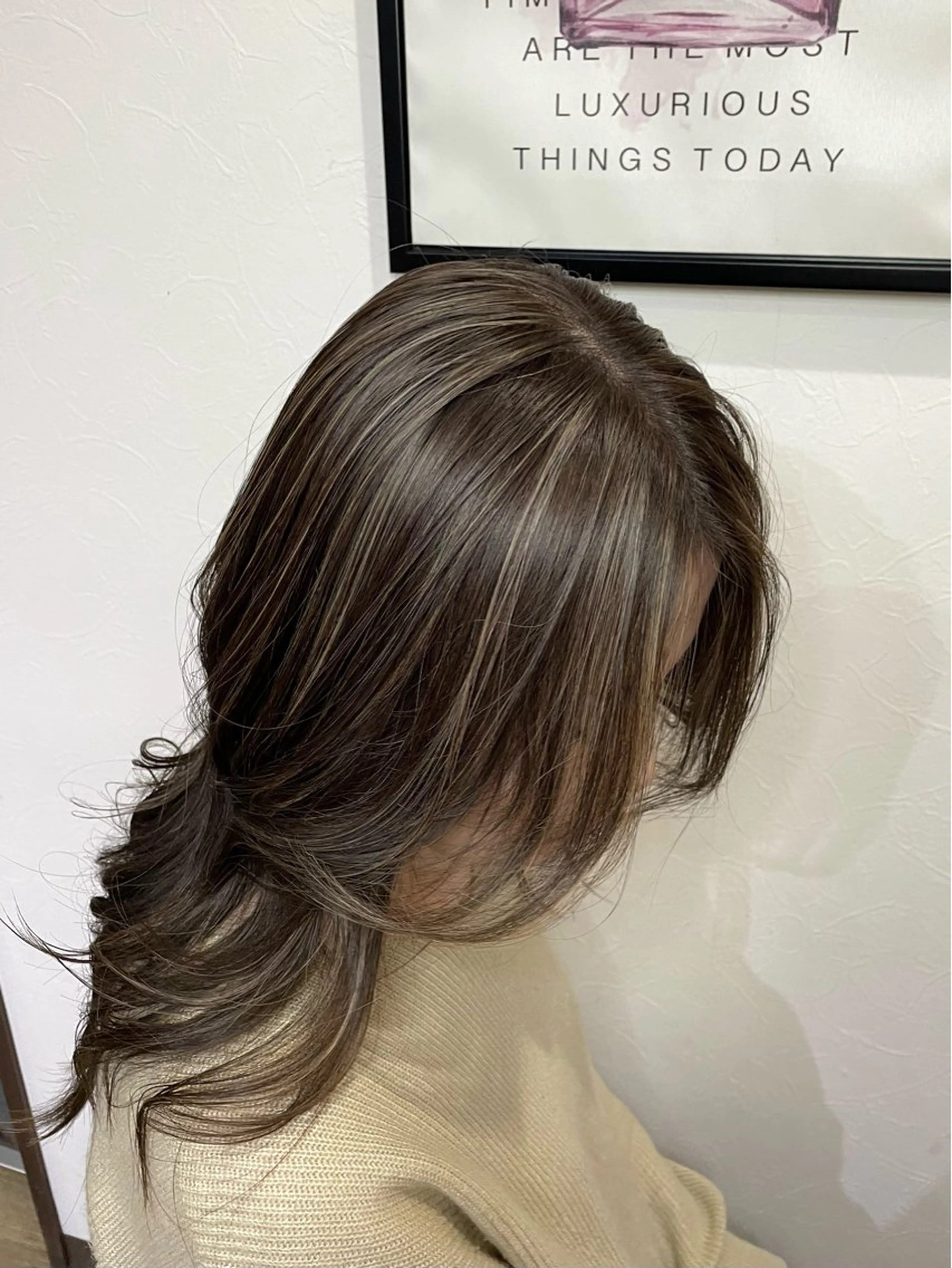 セミロング カラー ハイライトカラー ハイライト ヘアカラー トリートメント acero + hair&eyelash 幸手店【アチェロ】所属・ハイライトハイトーン 💖MOMOKAのヘアスタイル